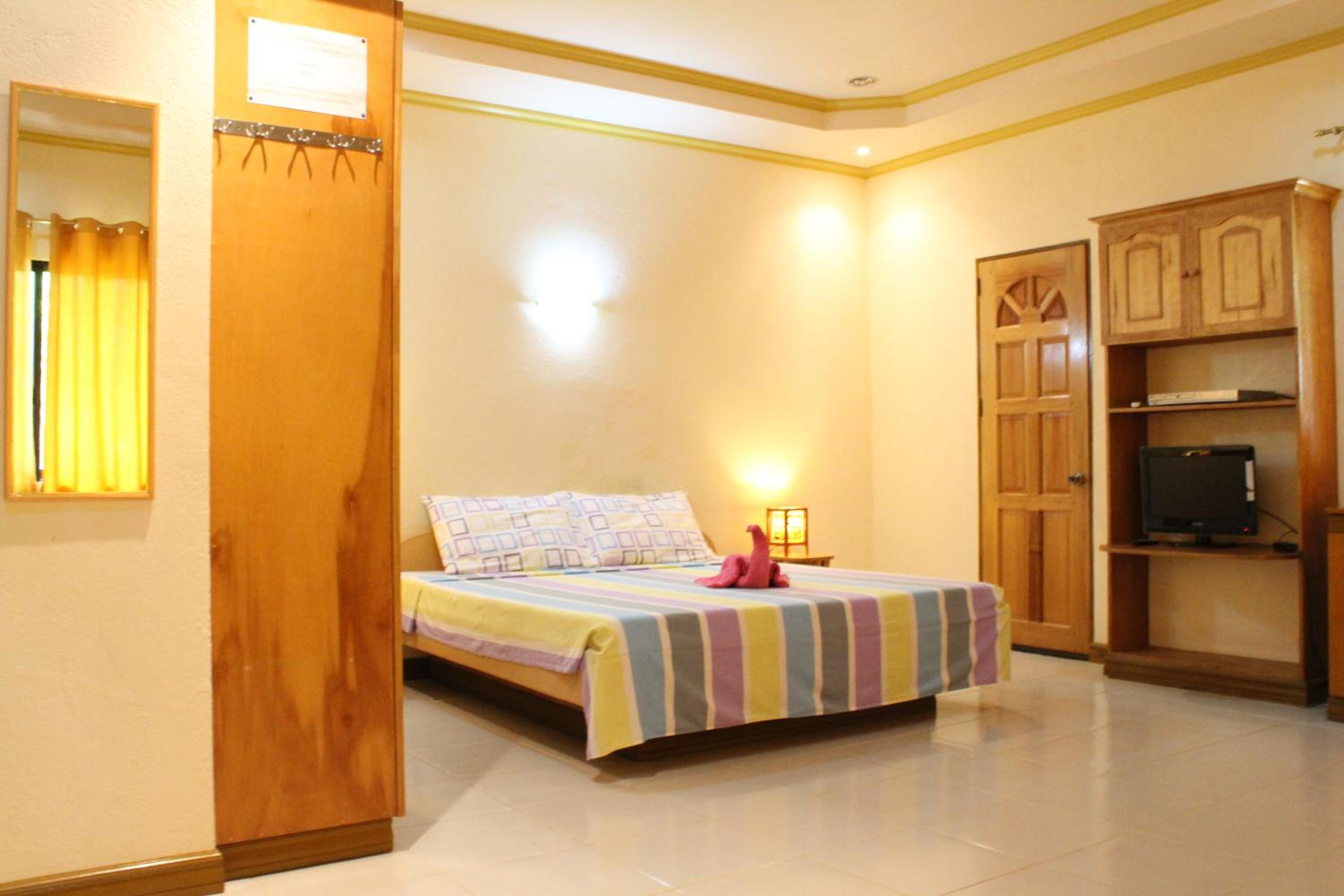 Apartment with Terrace photo 2