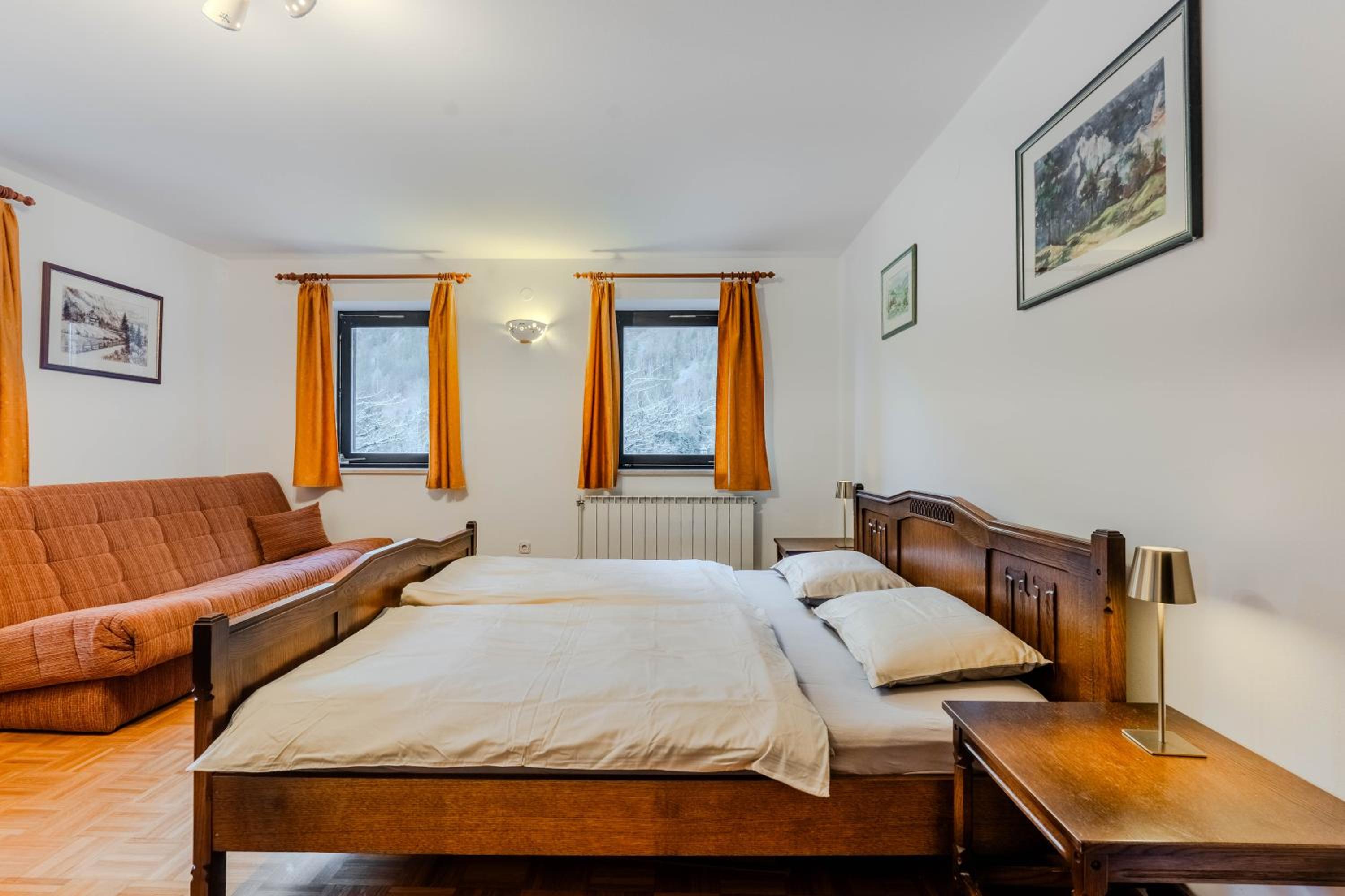 Apartment - Ground Floor photo 2