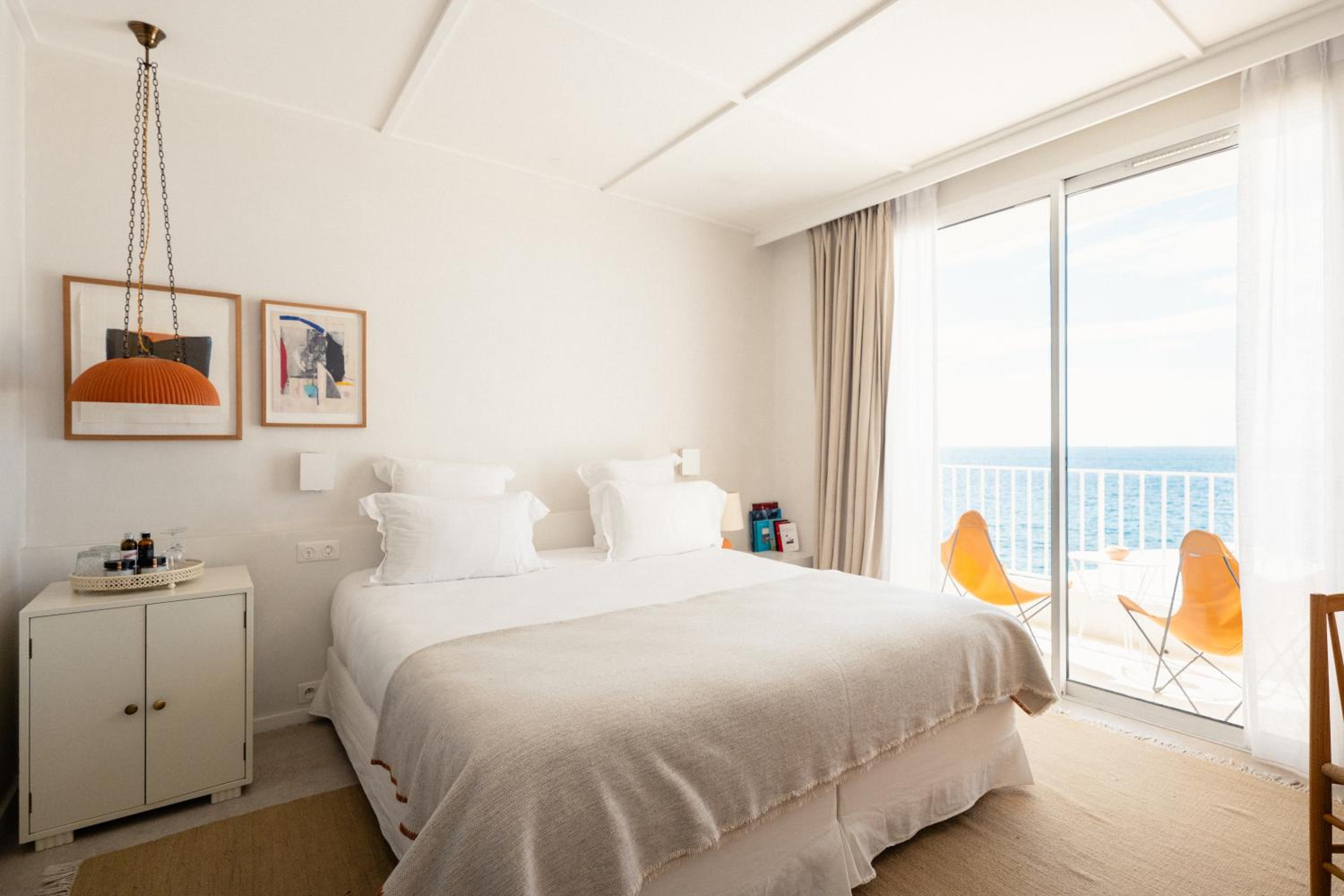 Family Room with Sea View