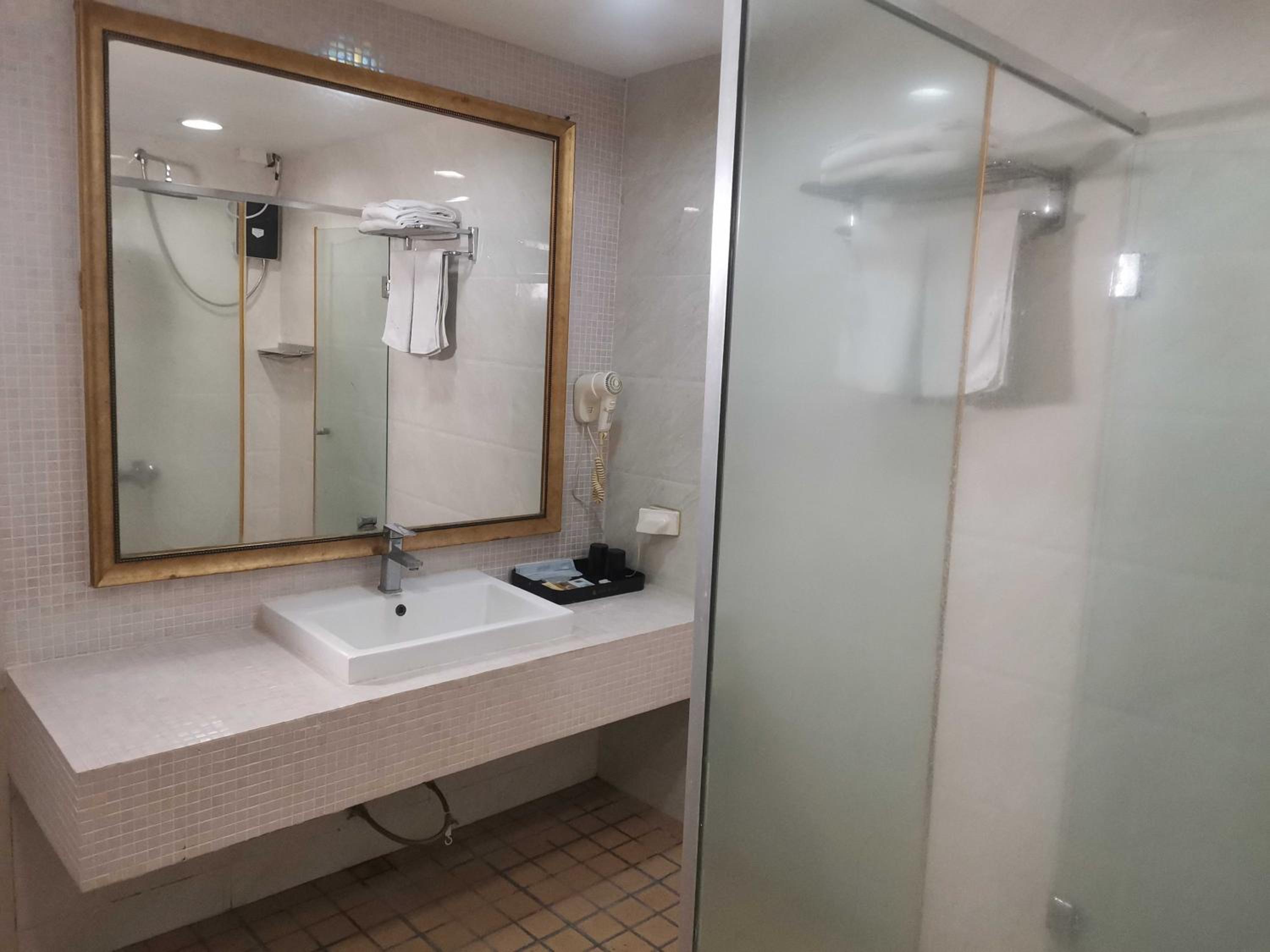 Deluxe Triple Room photo 2
