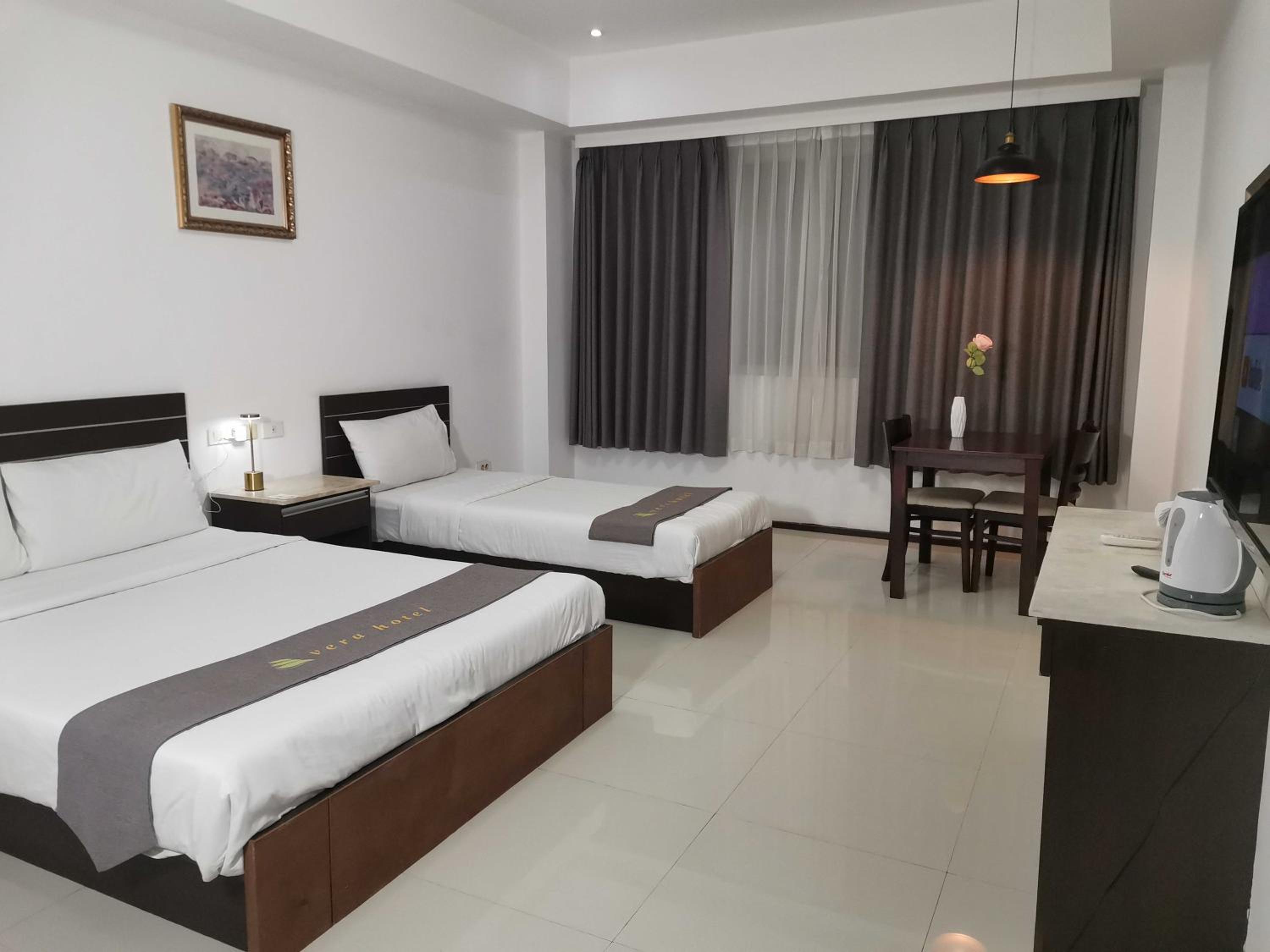 Deluxe Triple Room photo 3