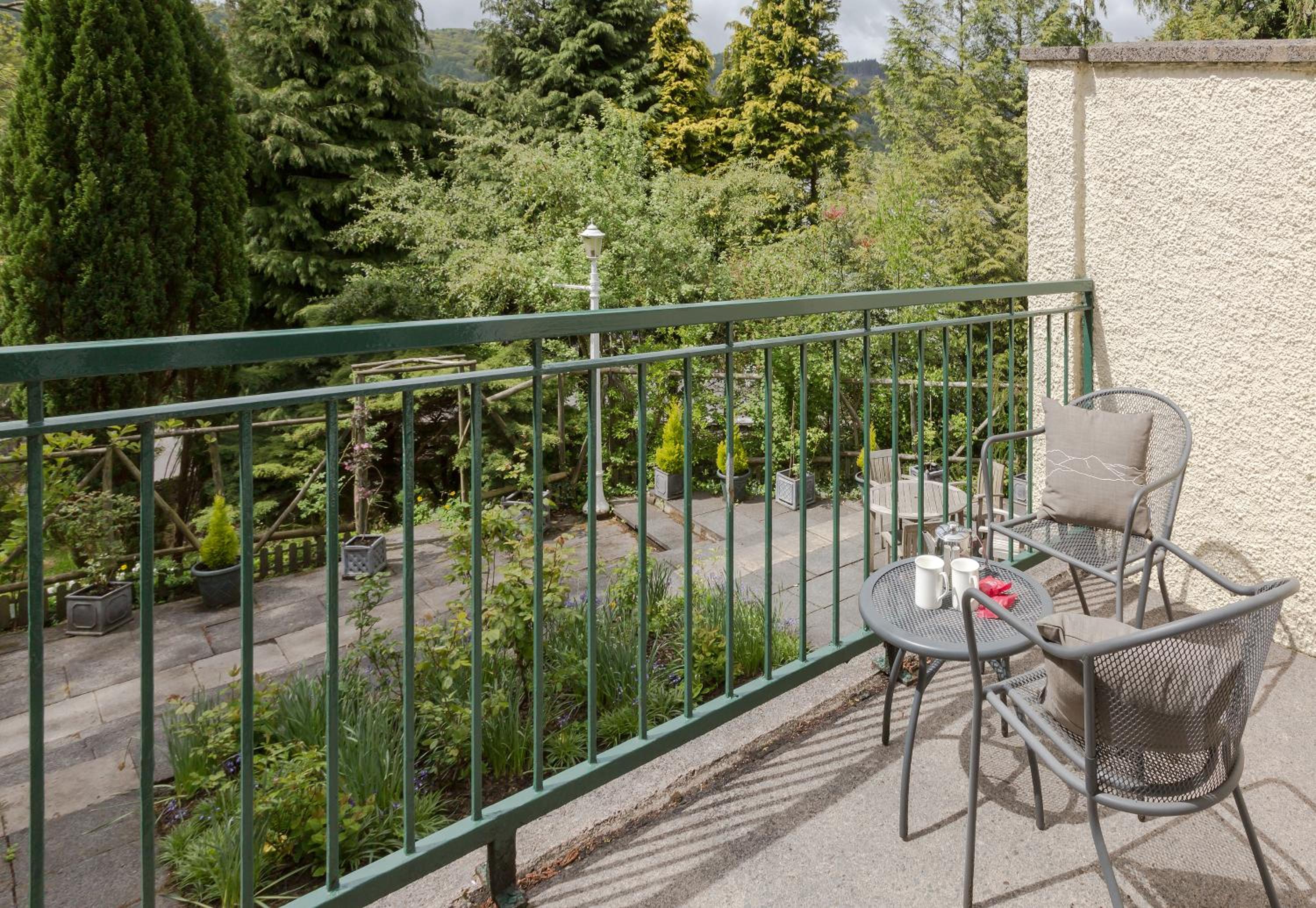Garden Double with Balcony - Photo 9
