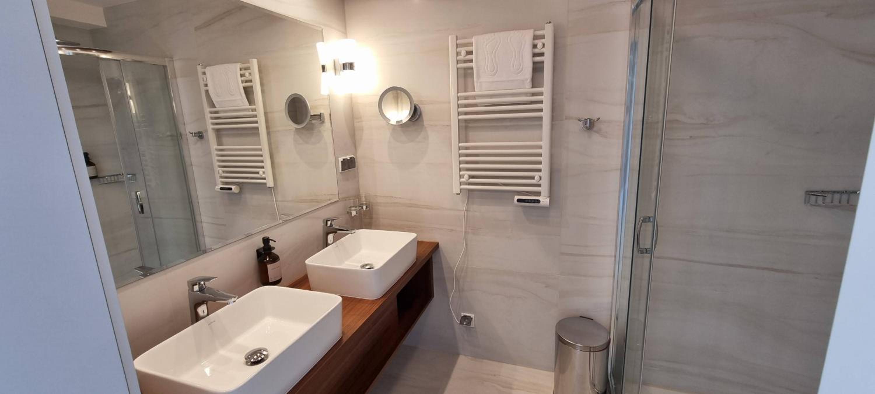 Double Room with Lake View