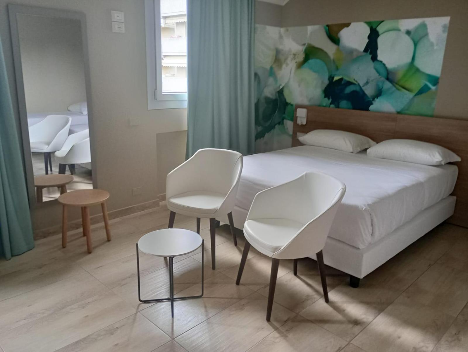 Standard Triple Room - Photo 5