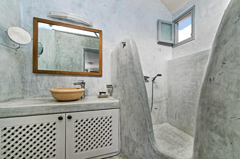 Suite with Hot Tub