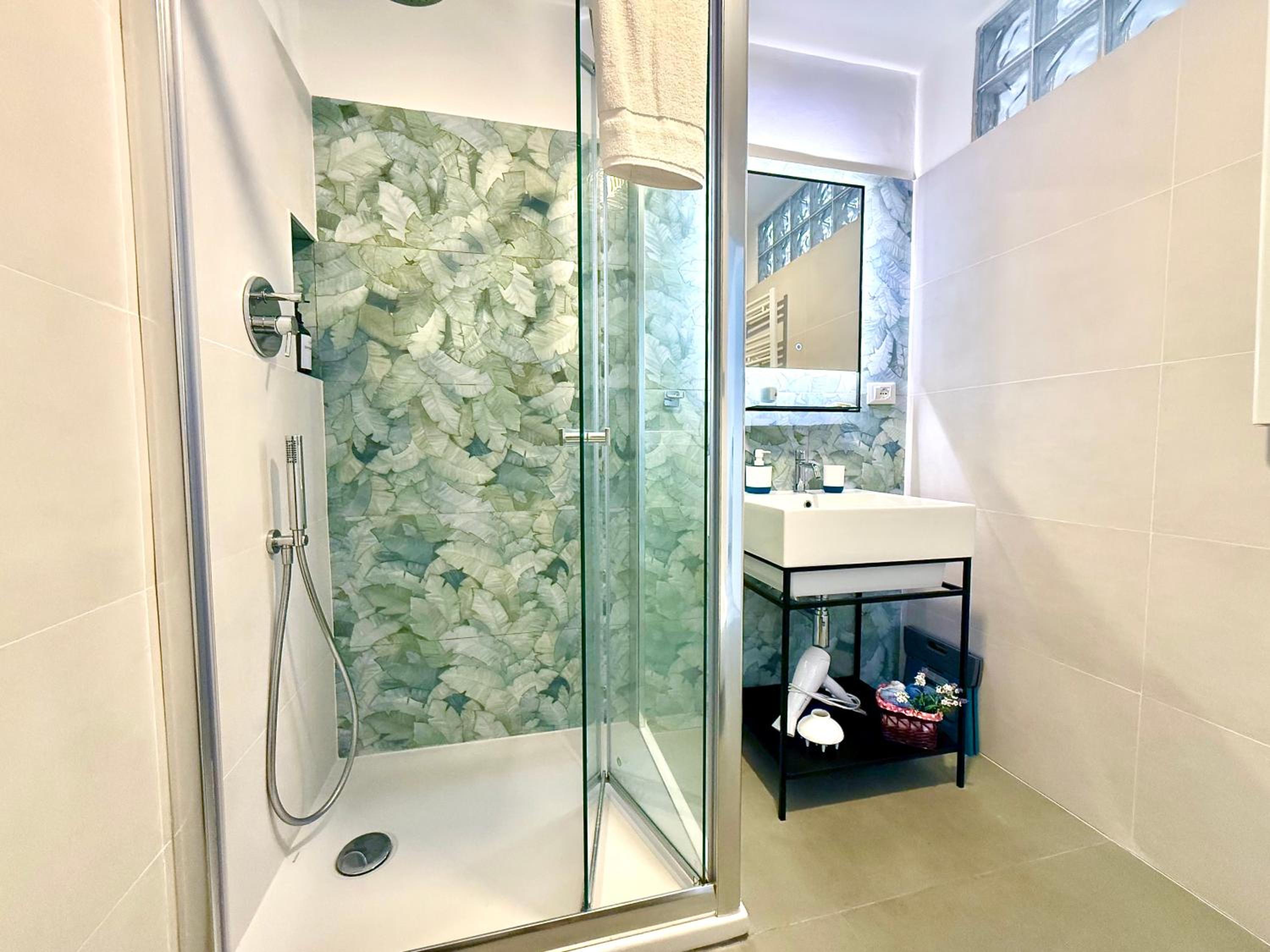 Studio Apartment with One Double Bed