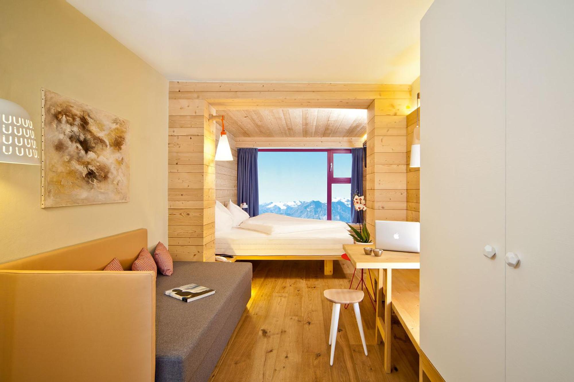Double Room with Mountain View