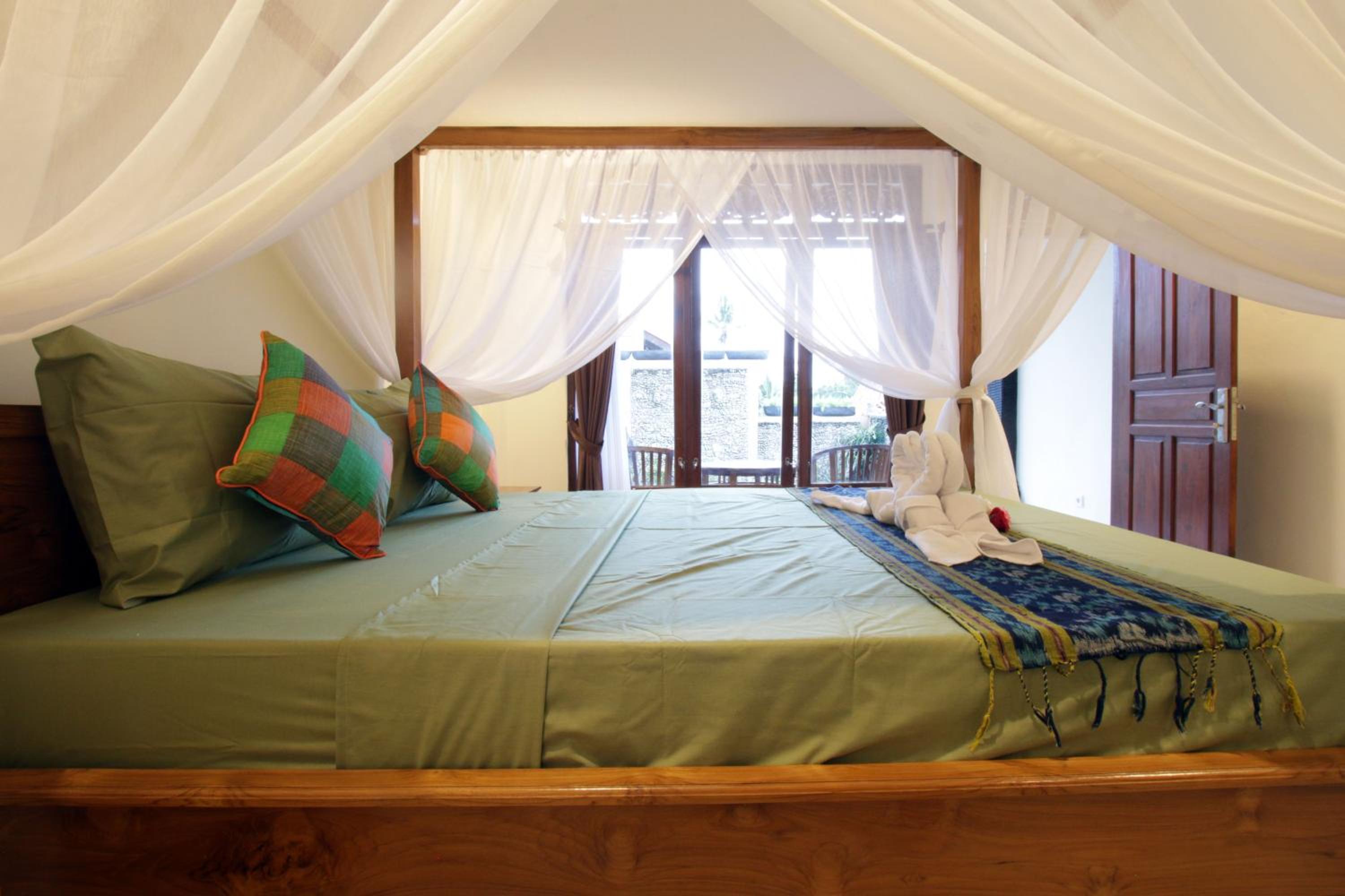 Double Room with Pool View - Photo 27