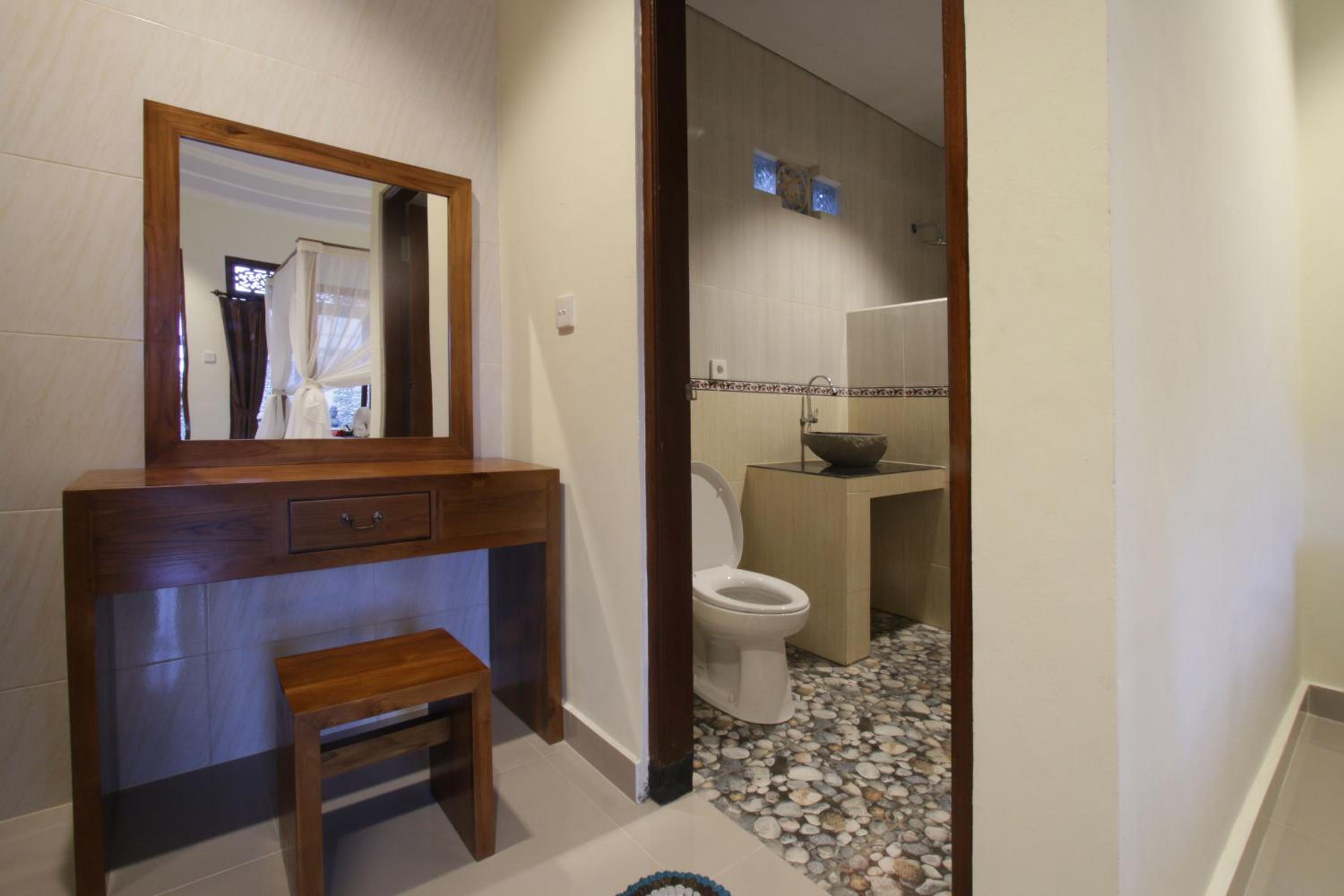 Double Room with Pool View - Photo 30