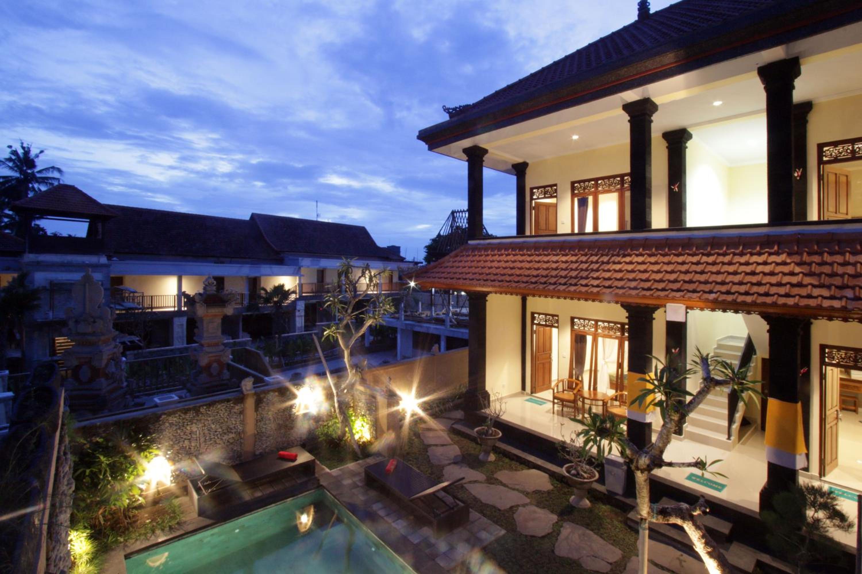 Twin Room with Pool View - Photo 2