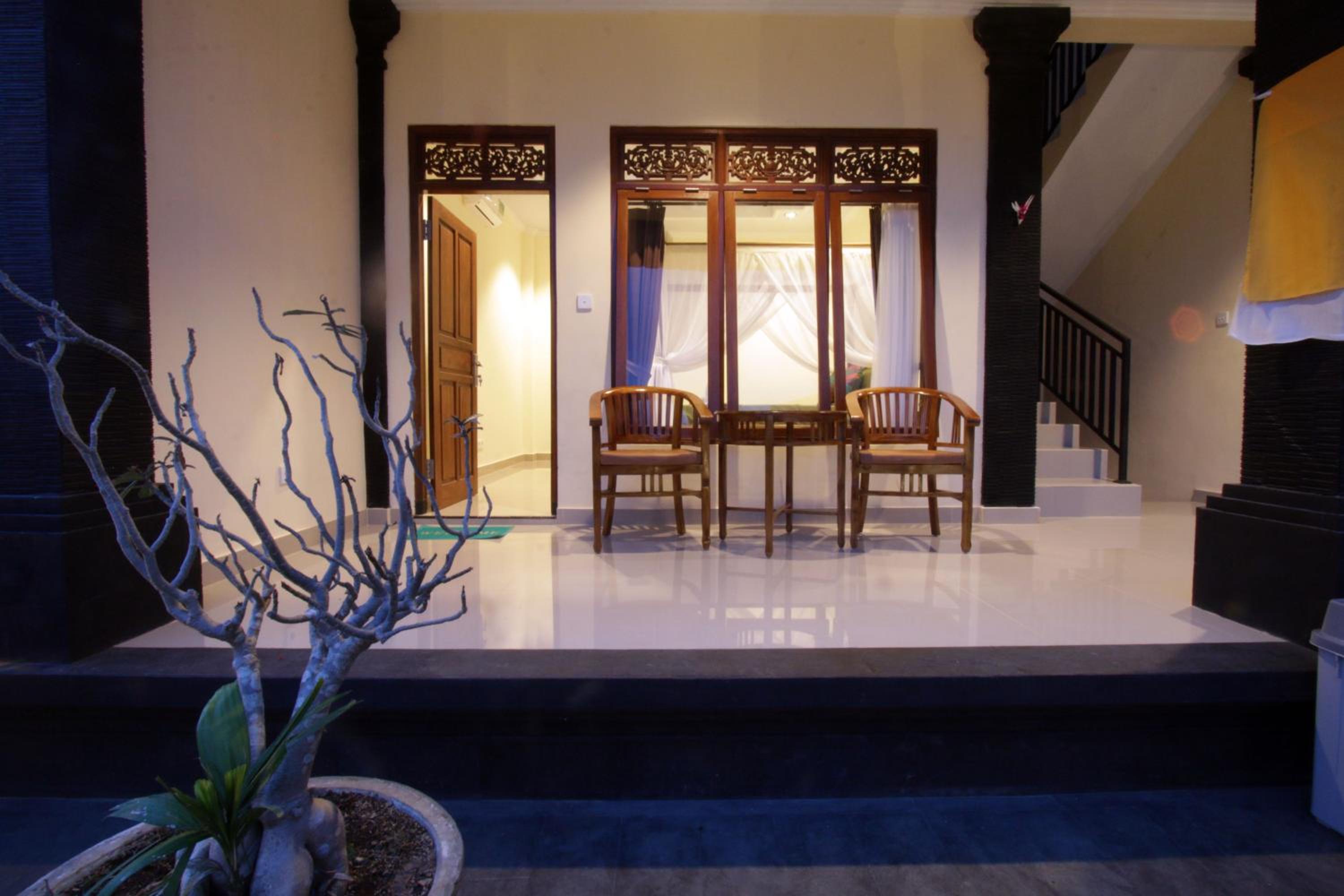 Double Room with Pool View - Photo 42
