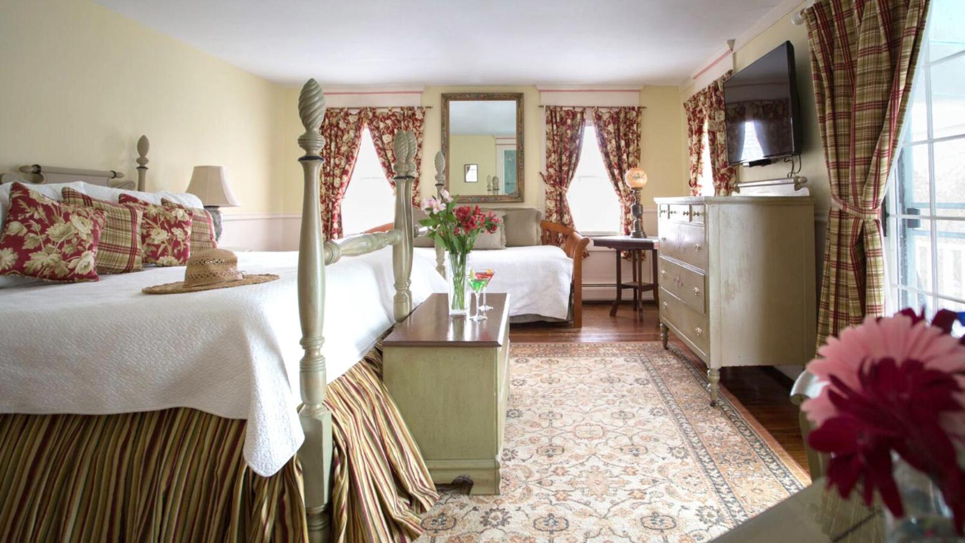 King Room with Balcony