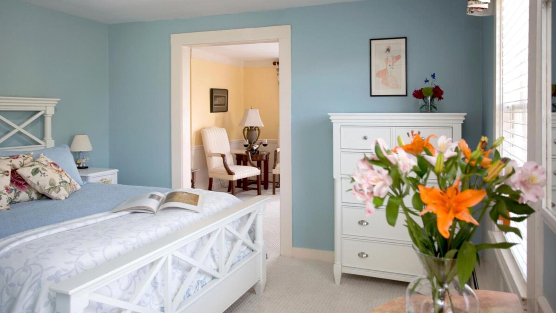 King Suite with Balcony