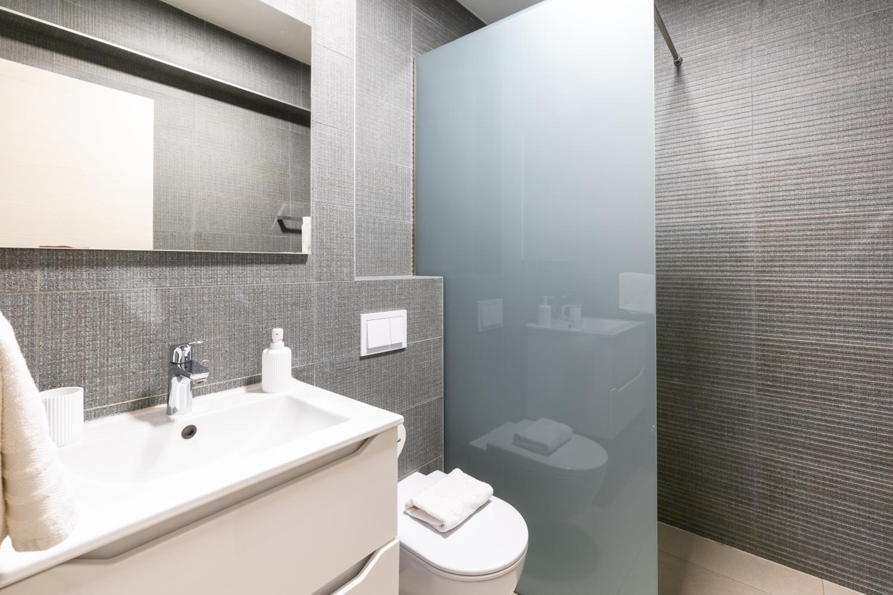 Two-Bedroom Apartment with Sea View photo 1