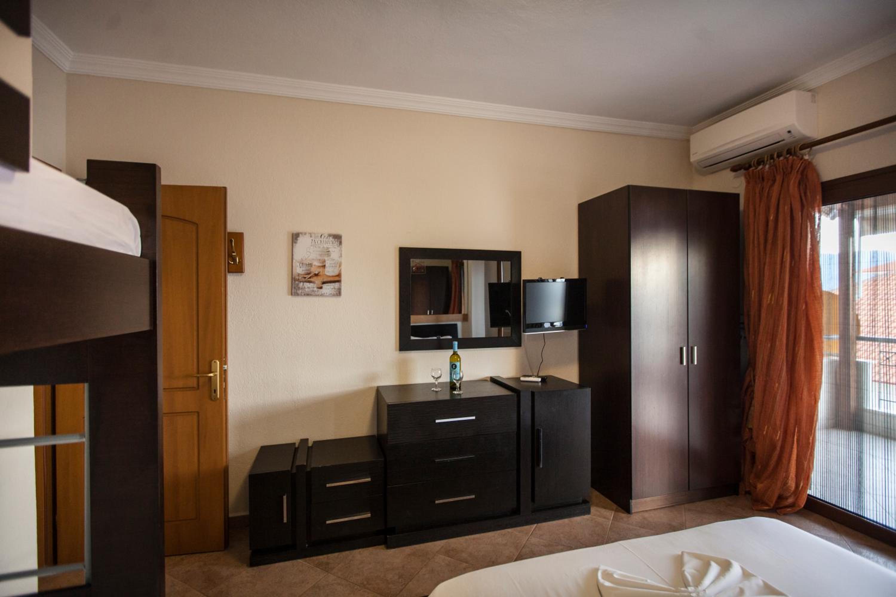 Junior Suite with Sea View photo 2