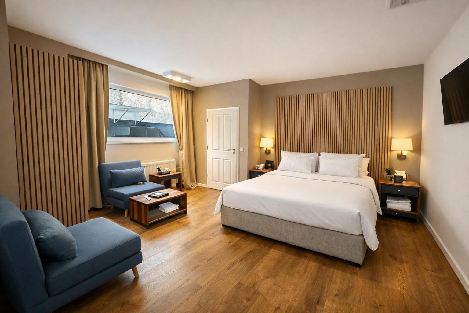 Deluxe Apartment