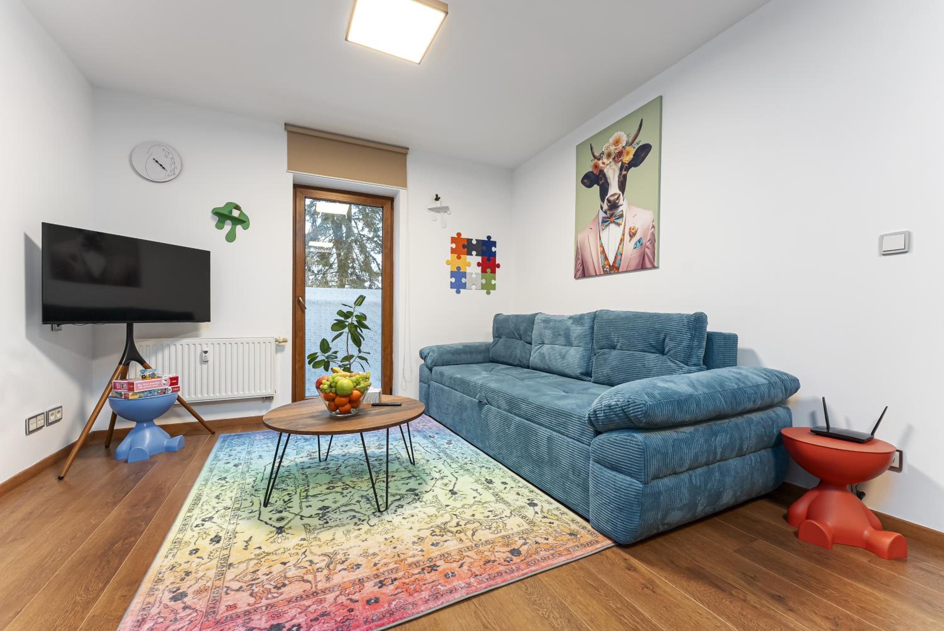 One-Bedroom Apartment photo 1