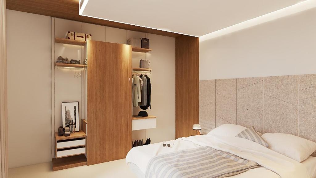 Double or Twin Room with Partial Sea View