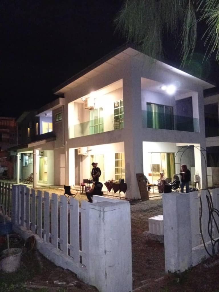Villa with Sea View - Photo 16