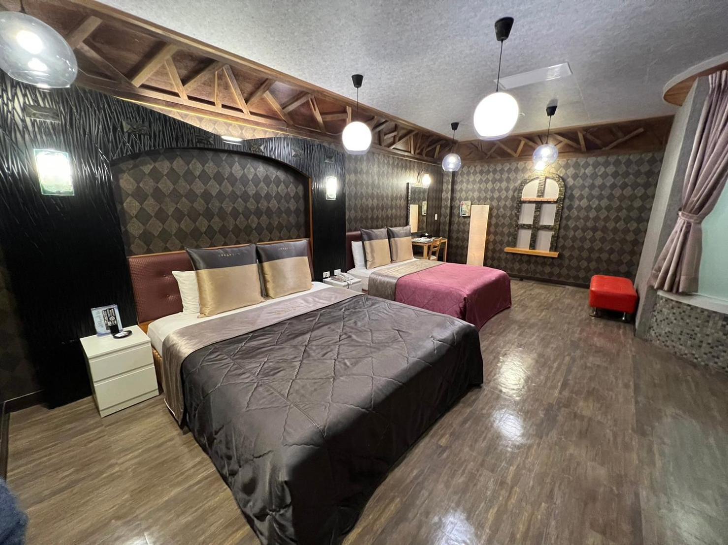Quadruple Room with Hot Spring (Check-in after 21:00PM) photo 3
