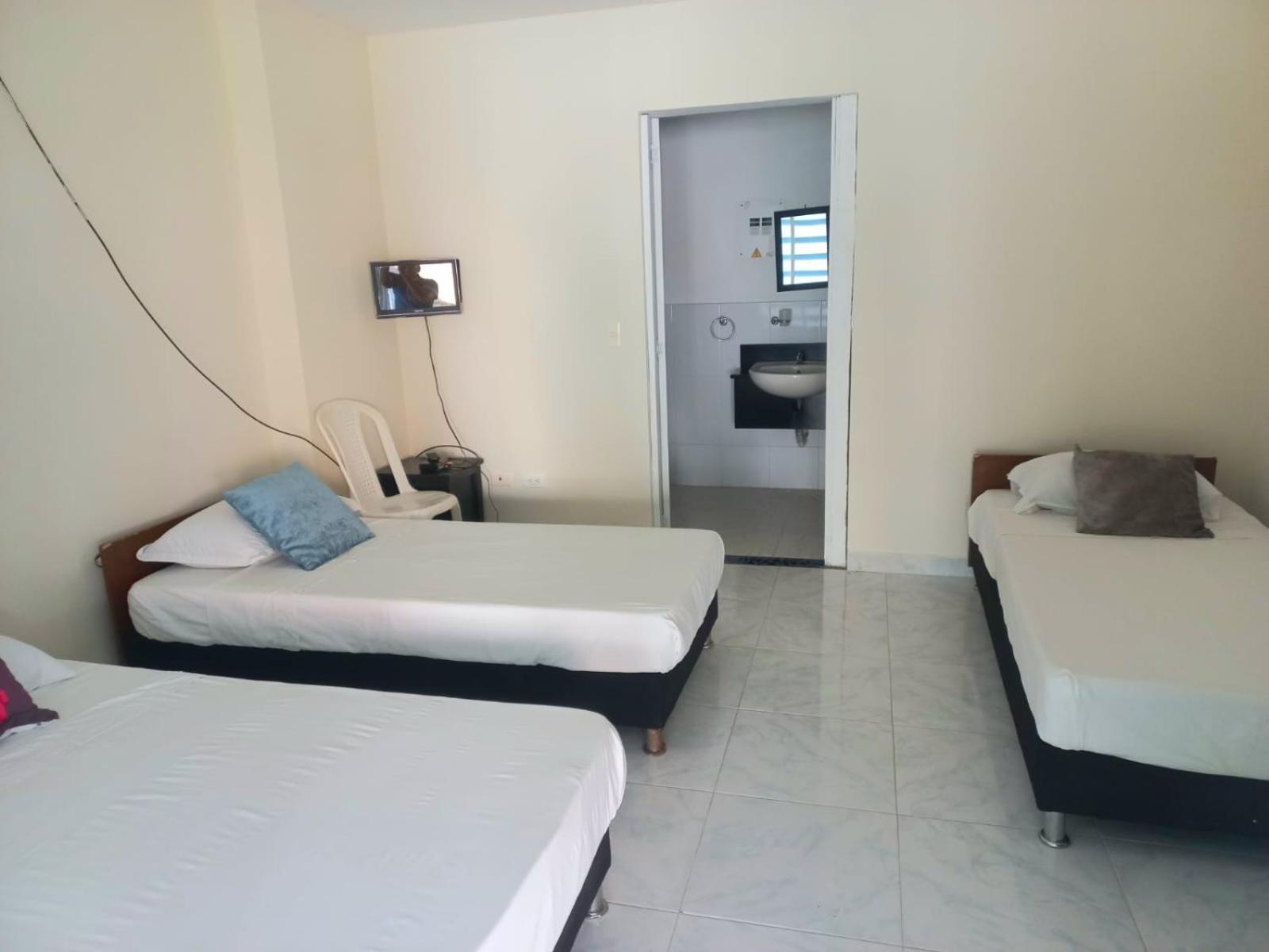 Budget Double Room photo 2