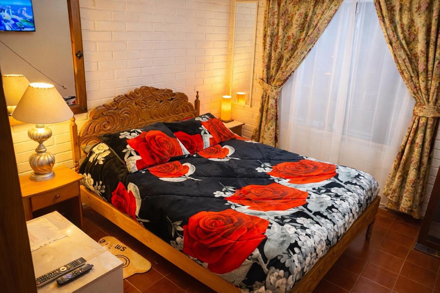 Double Room with Shared Bathroom