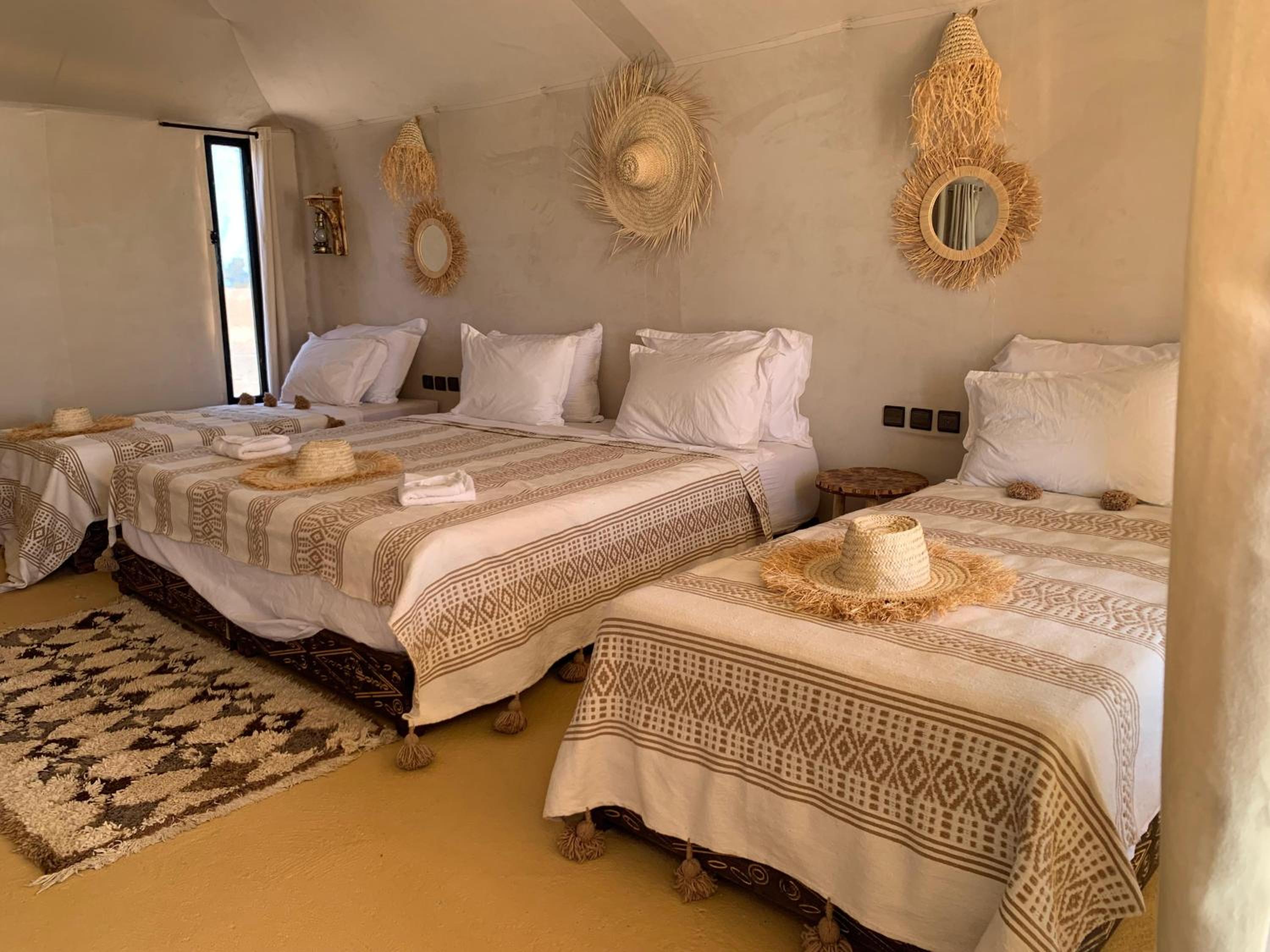 Deluxe Double or Twin Room photo 3