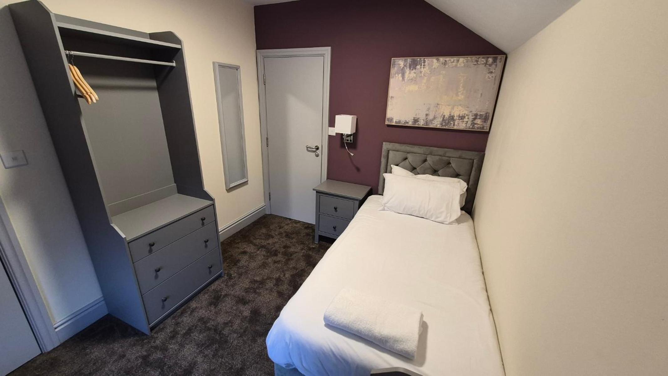 Single Room photo 3