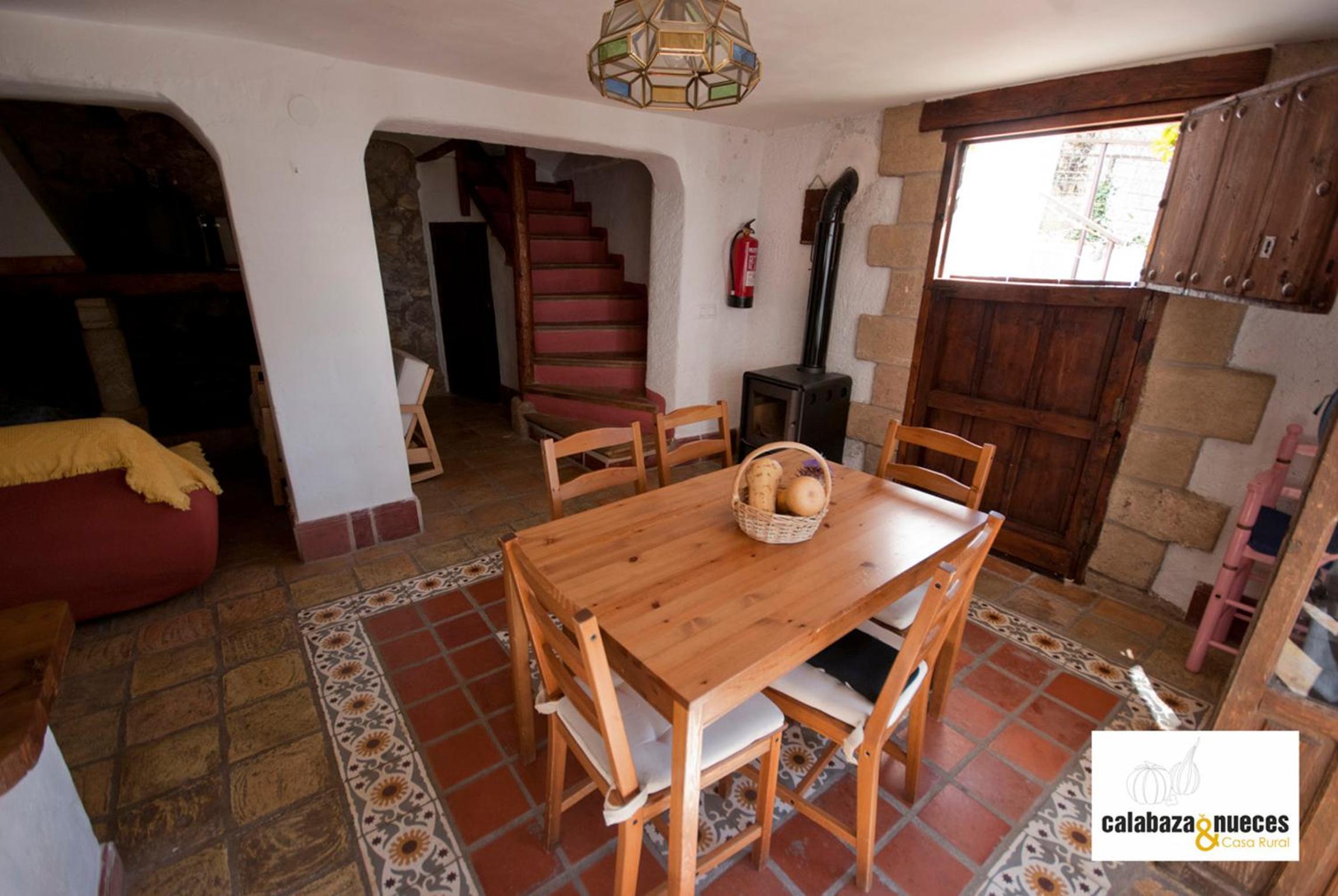 Four-Bedroom House photo 3
