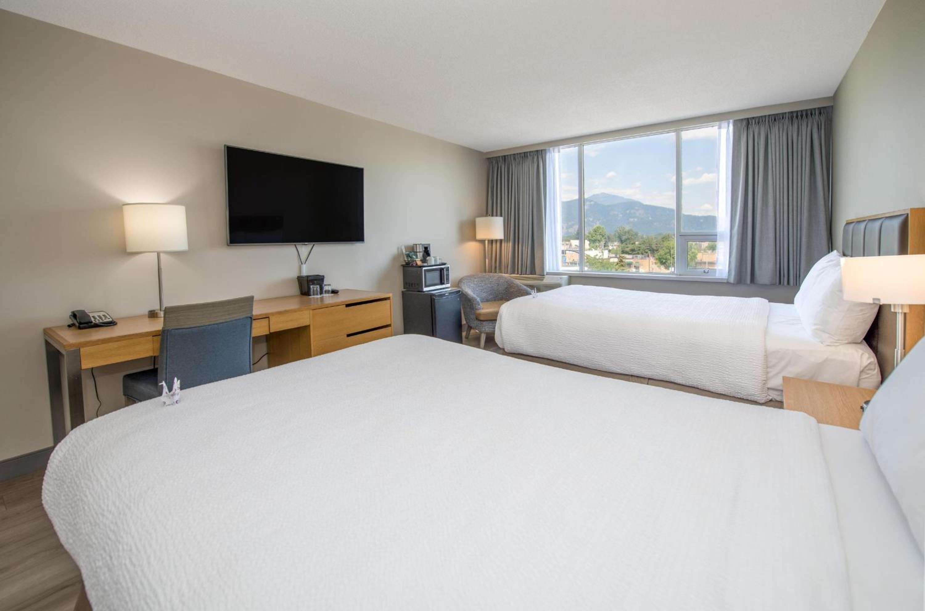 Queen Room with Garden View photo 3