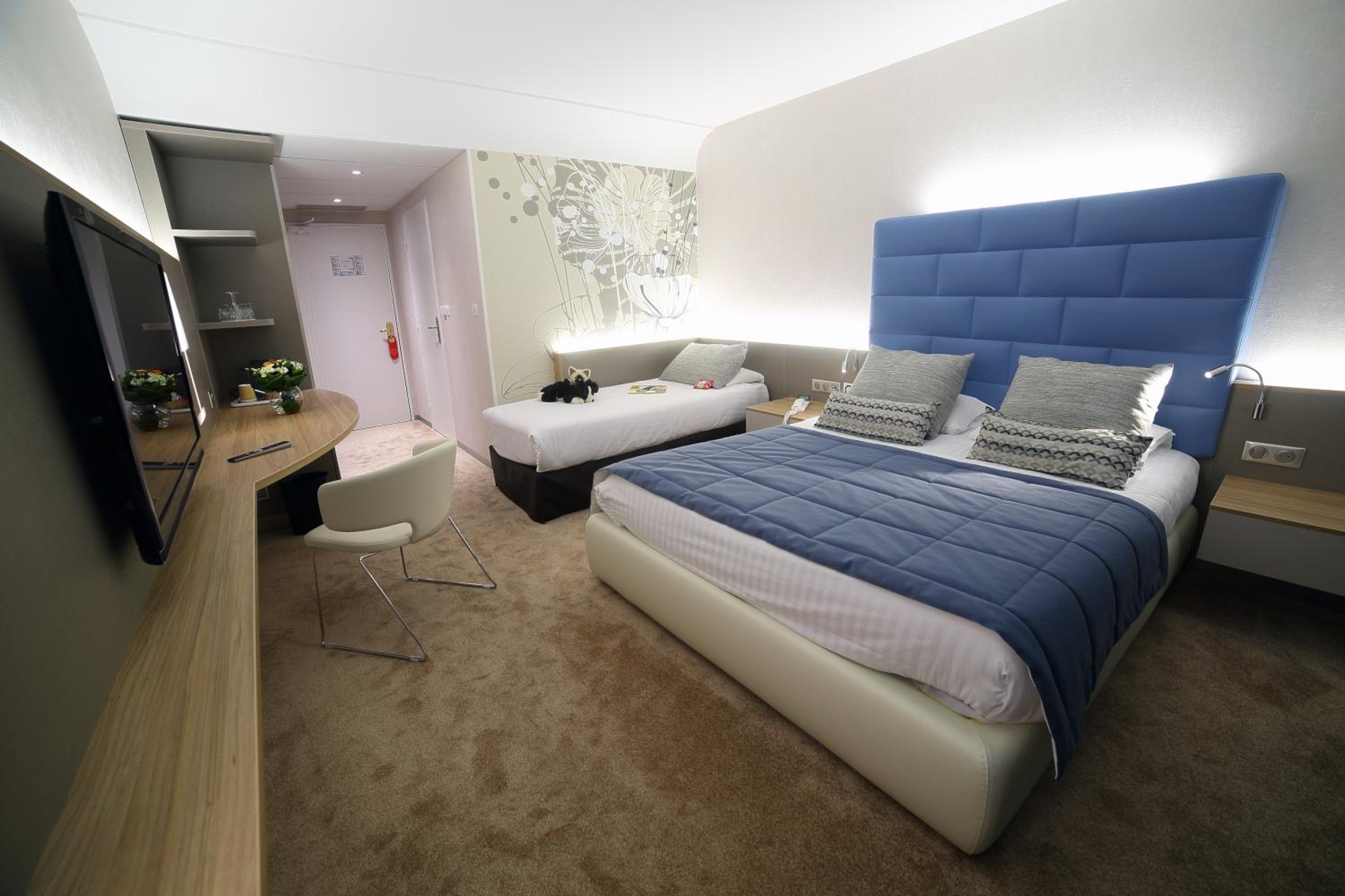 Superior Triple Room (2 Adults + 1 Child under 16 years) - Photo 5