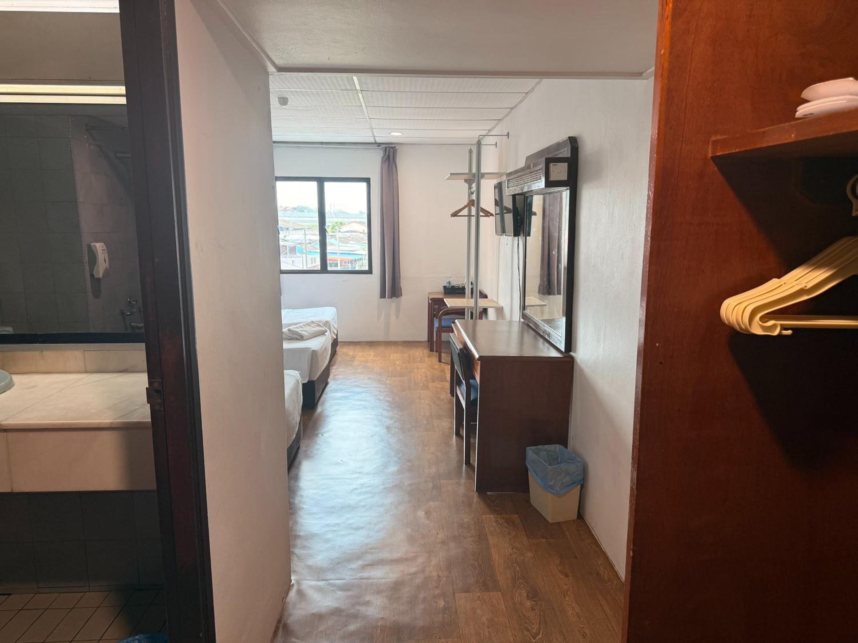 Triple Room - Photo 5