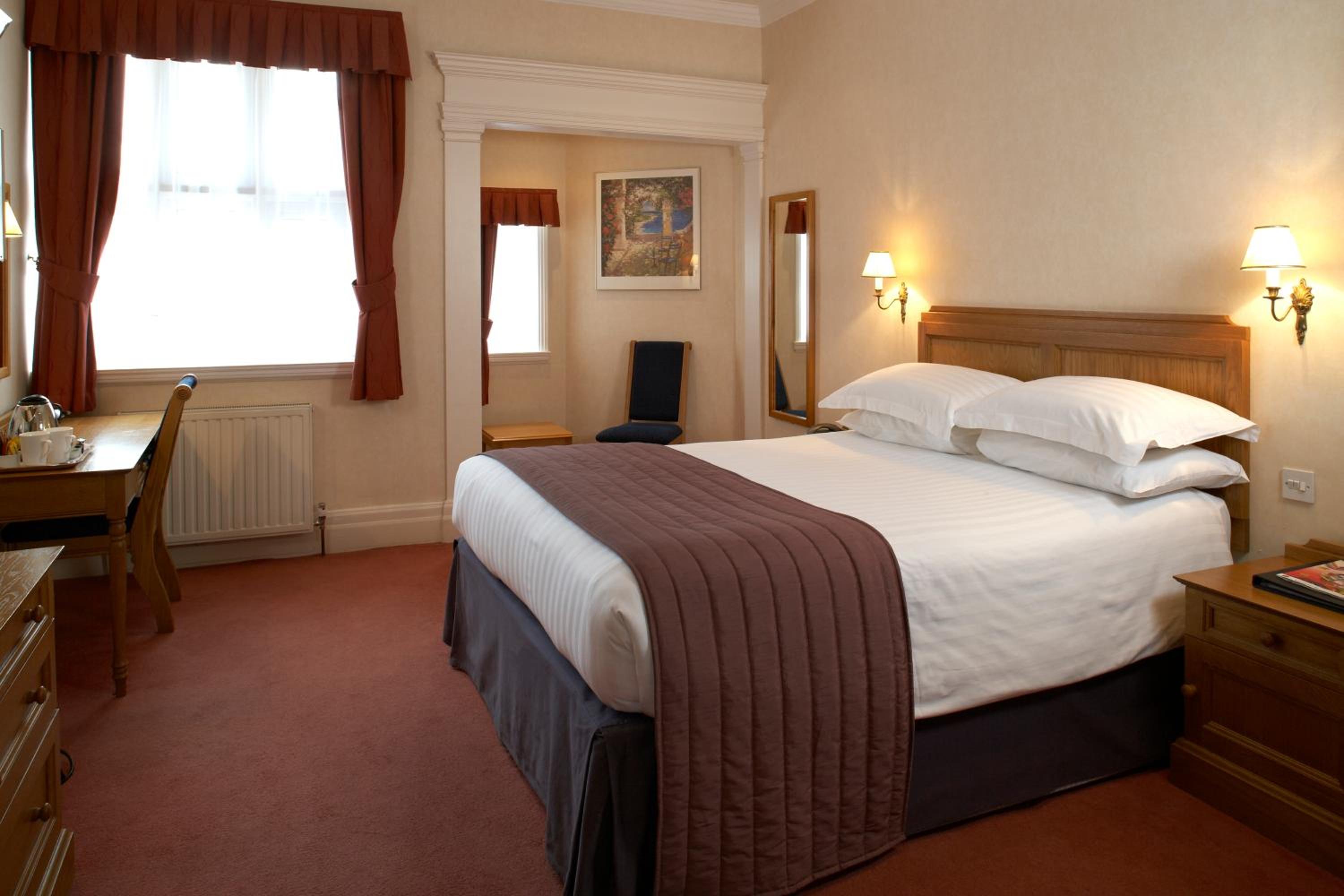 Standard Double Room - Photo 10