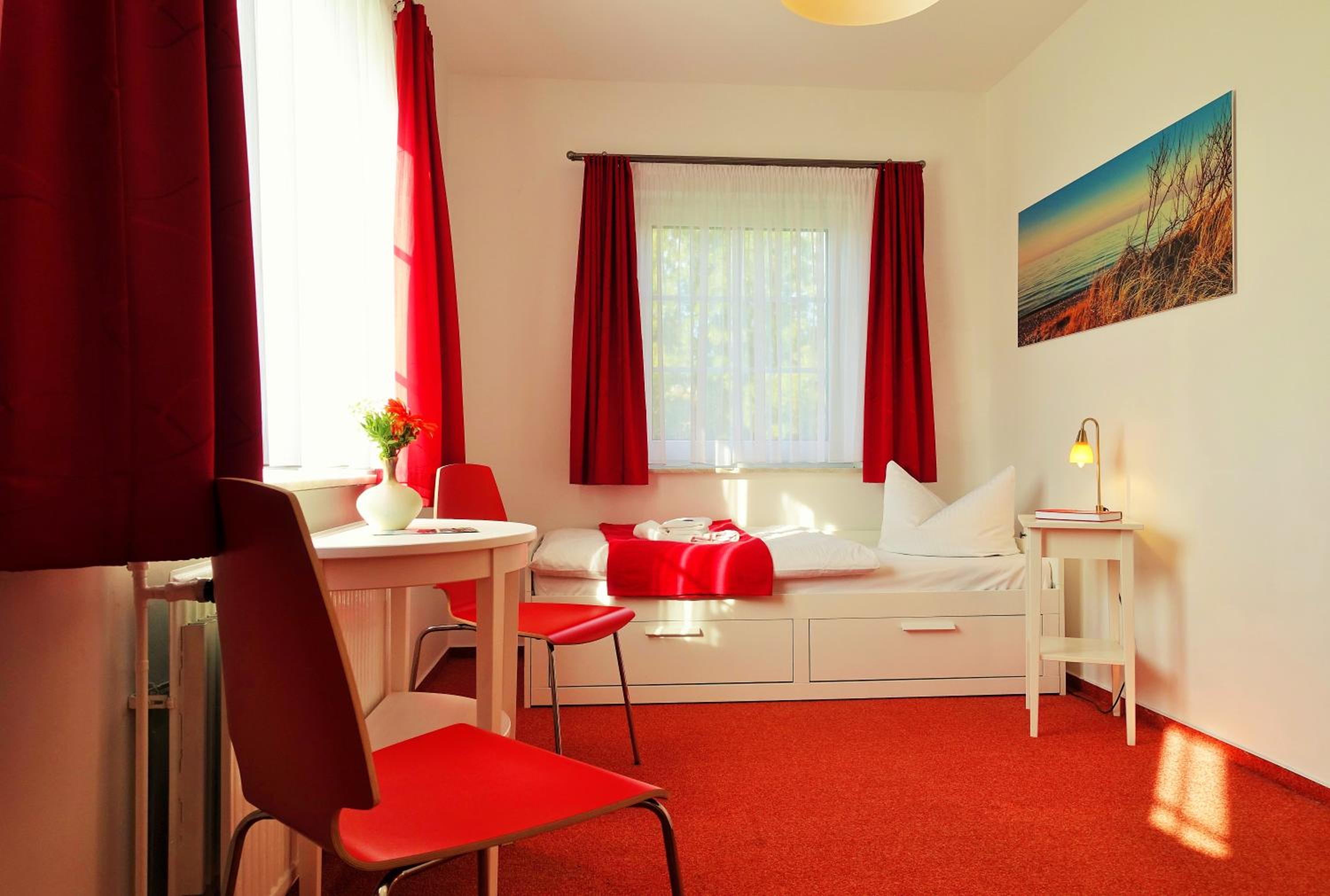 Single Room photo 1