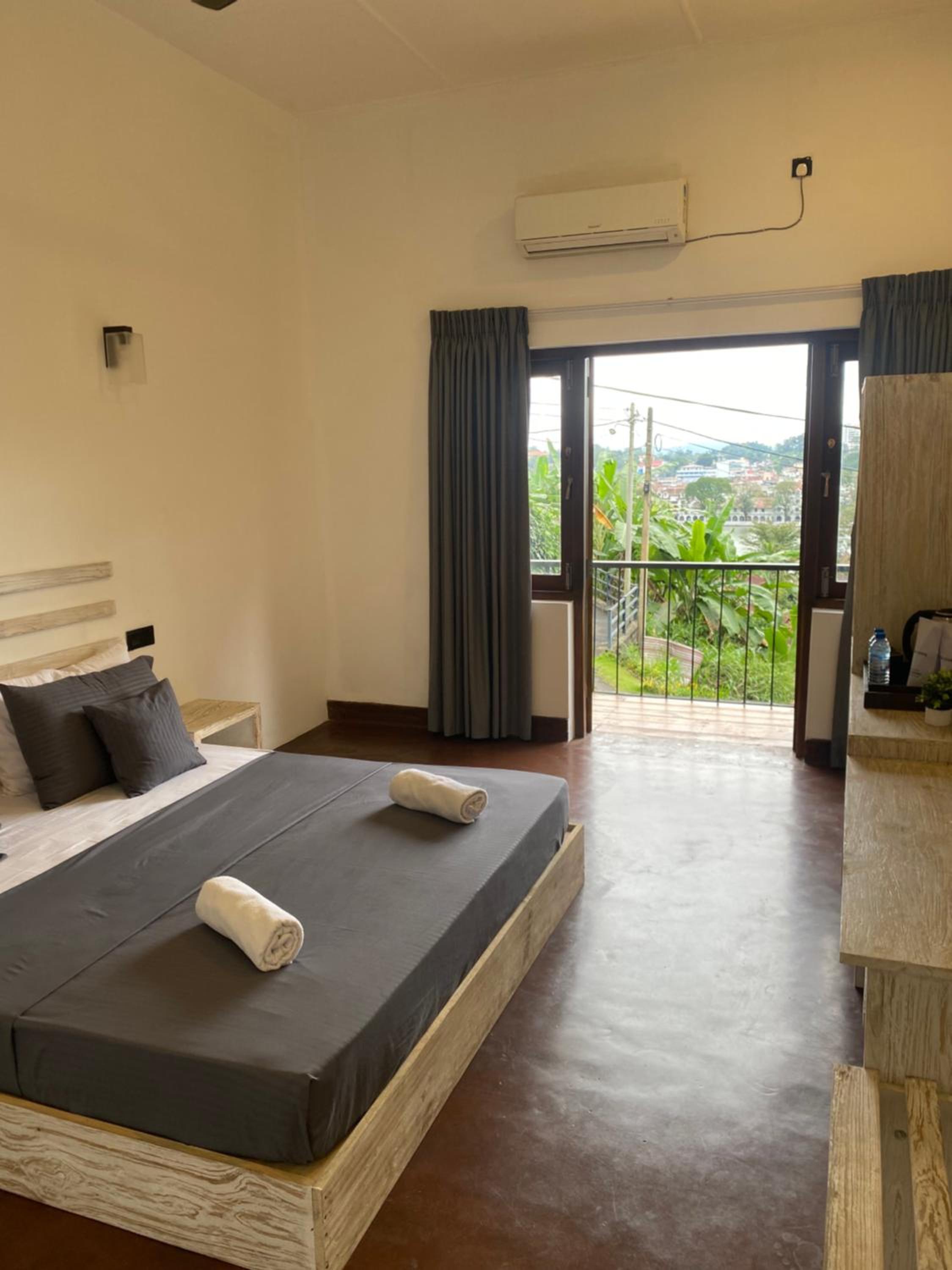 Double Room with Lake View photo 2