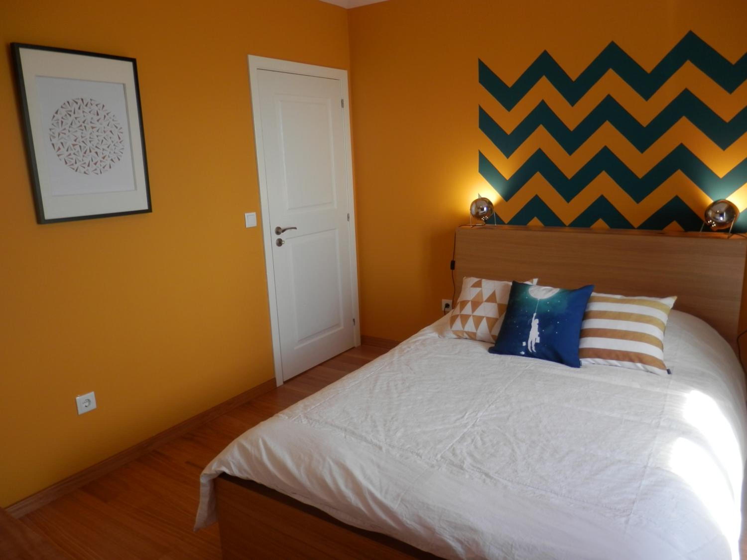 Three-Bedroom House photo 2