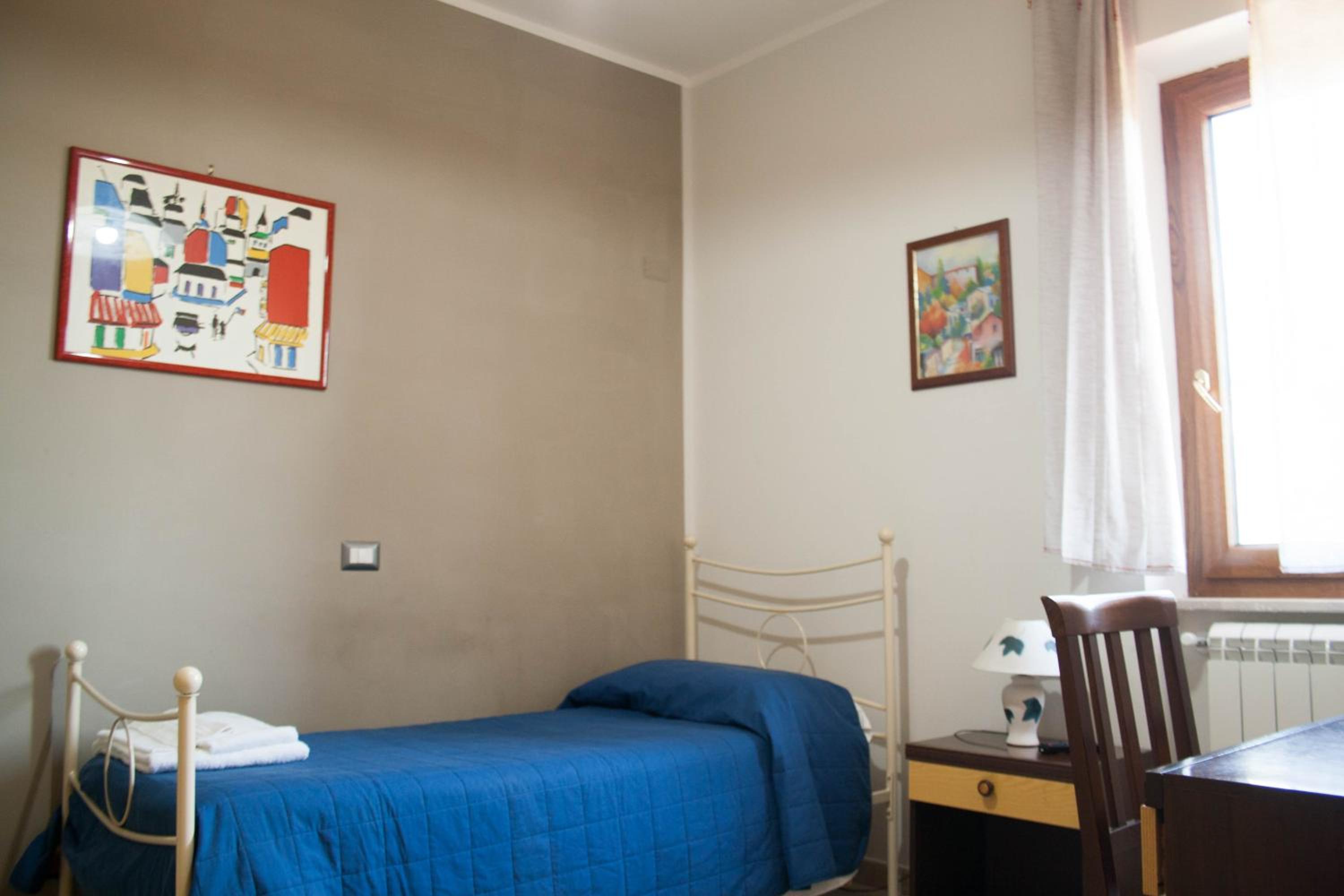 Single Room with Private Bathroom