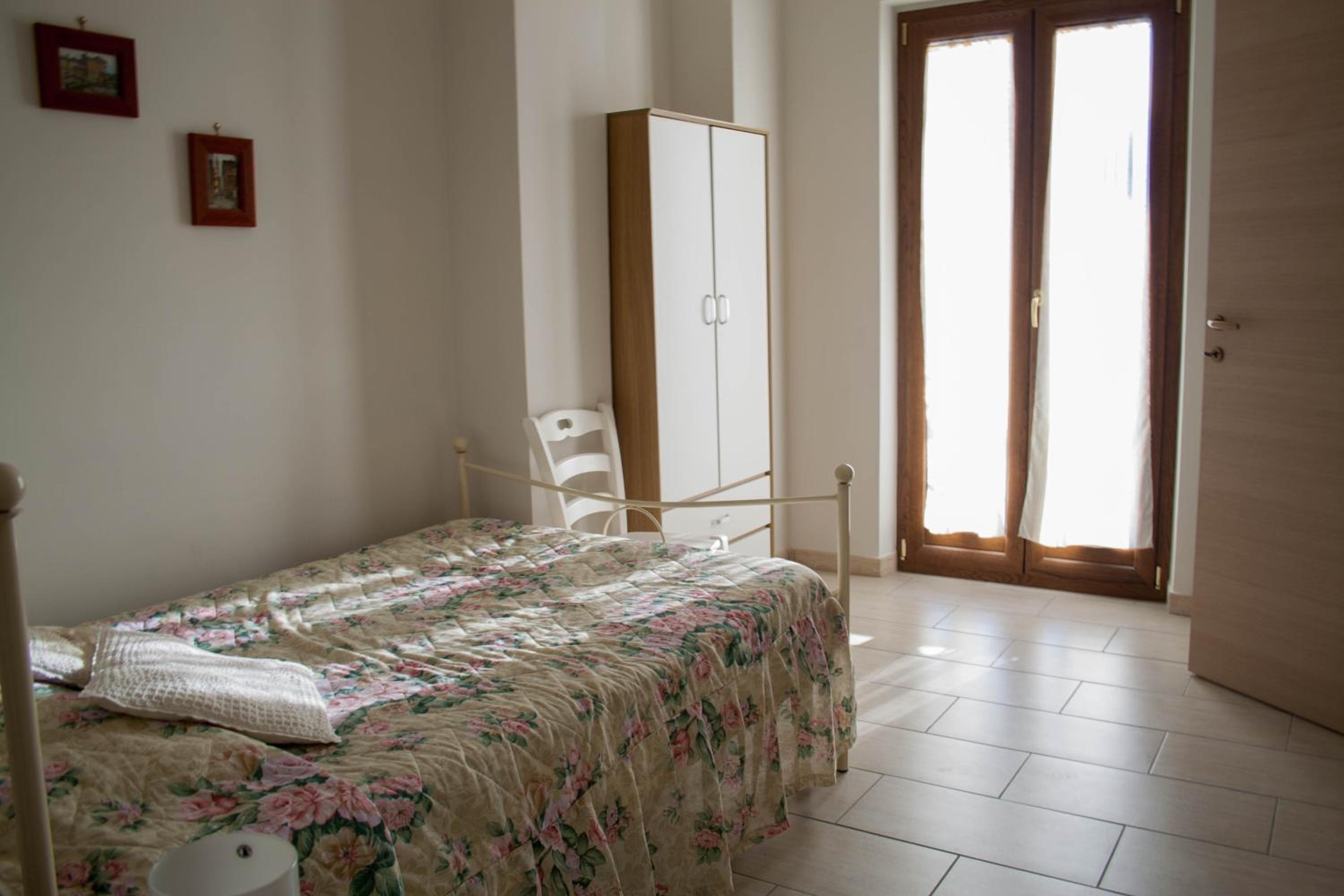 Single Room with Terrace