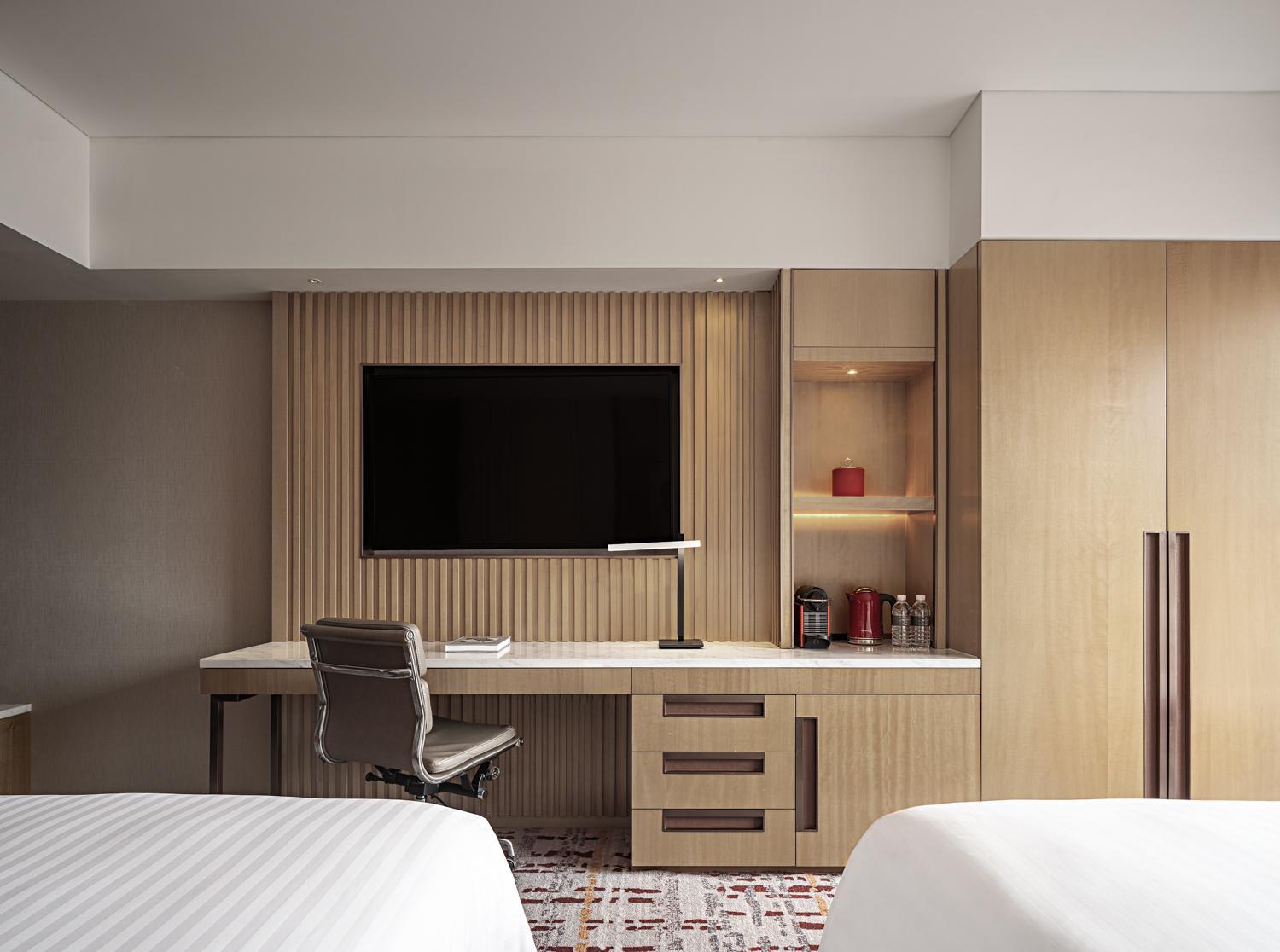 Executive King Room with City View photo 3