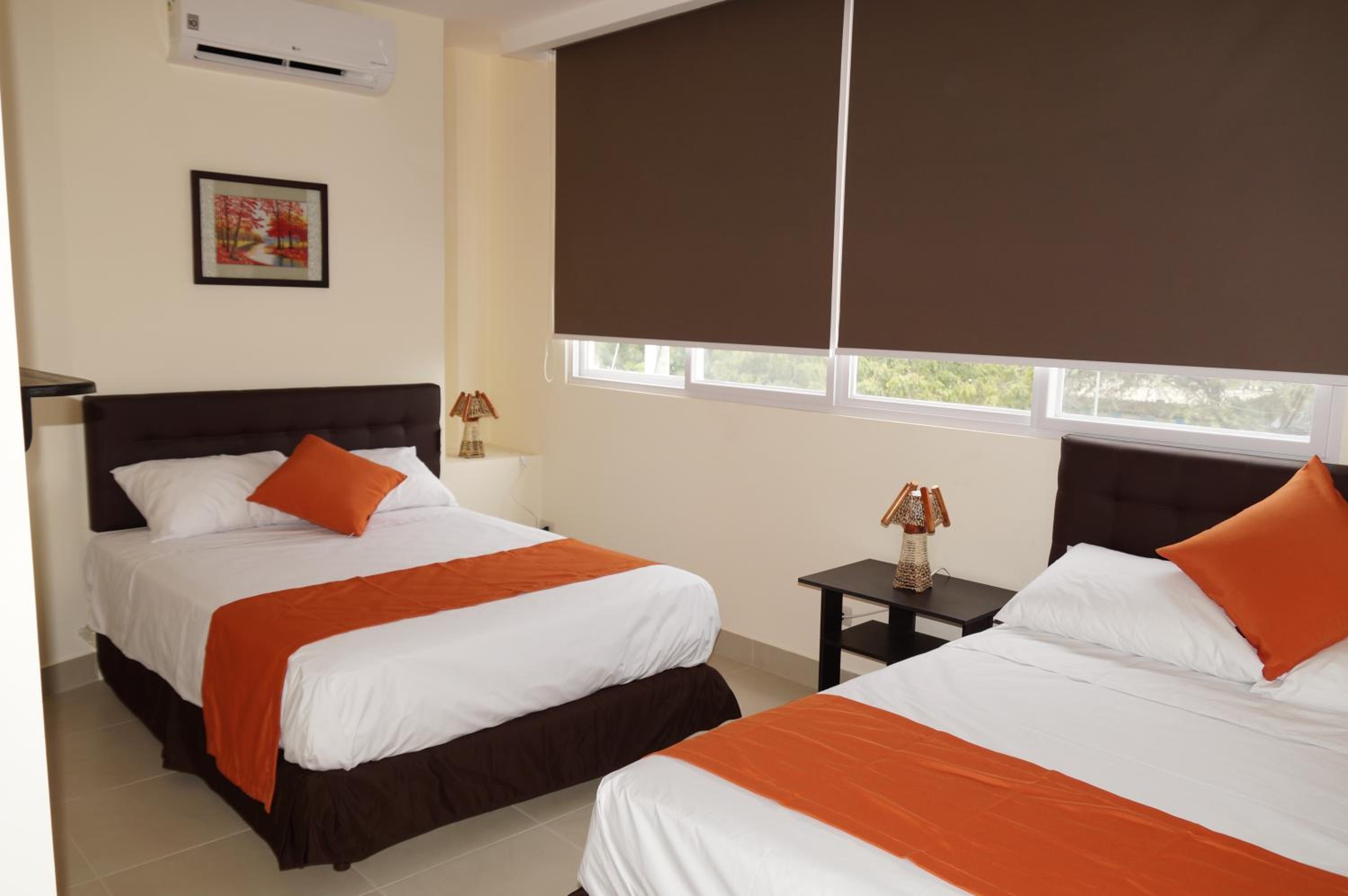 Quadruple Room with Sea View photo 2