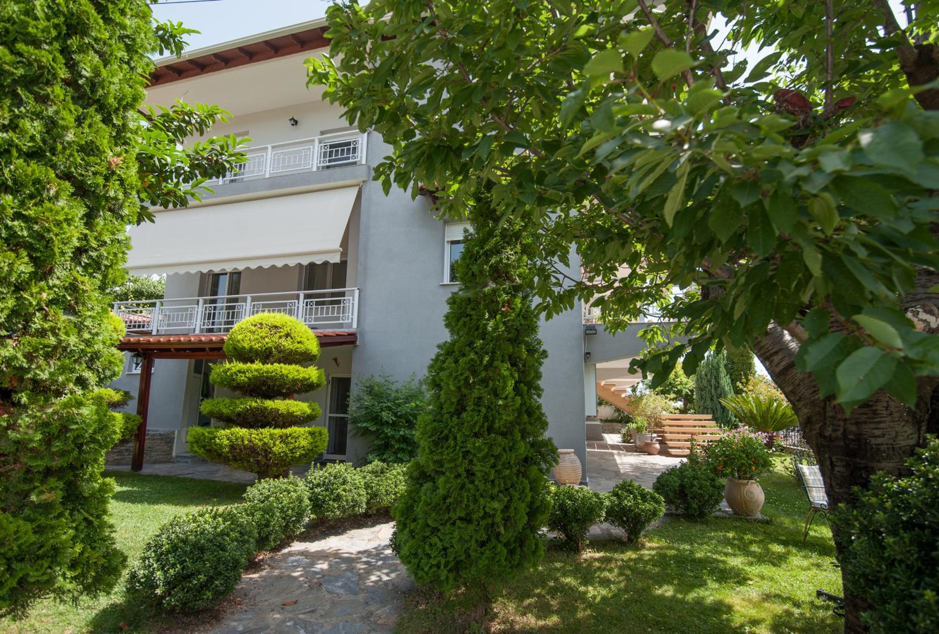 Apartment with Sea View - Photo 19