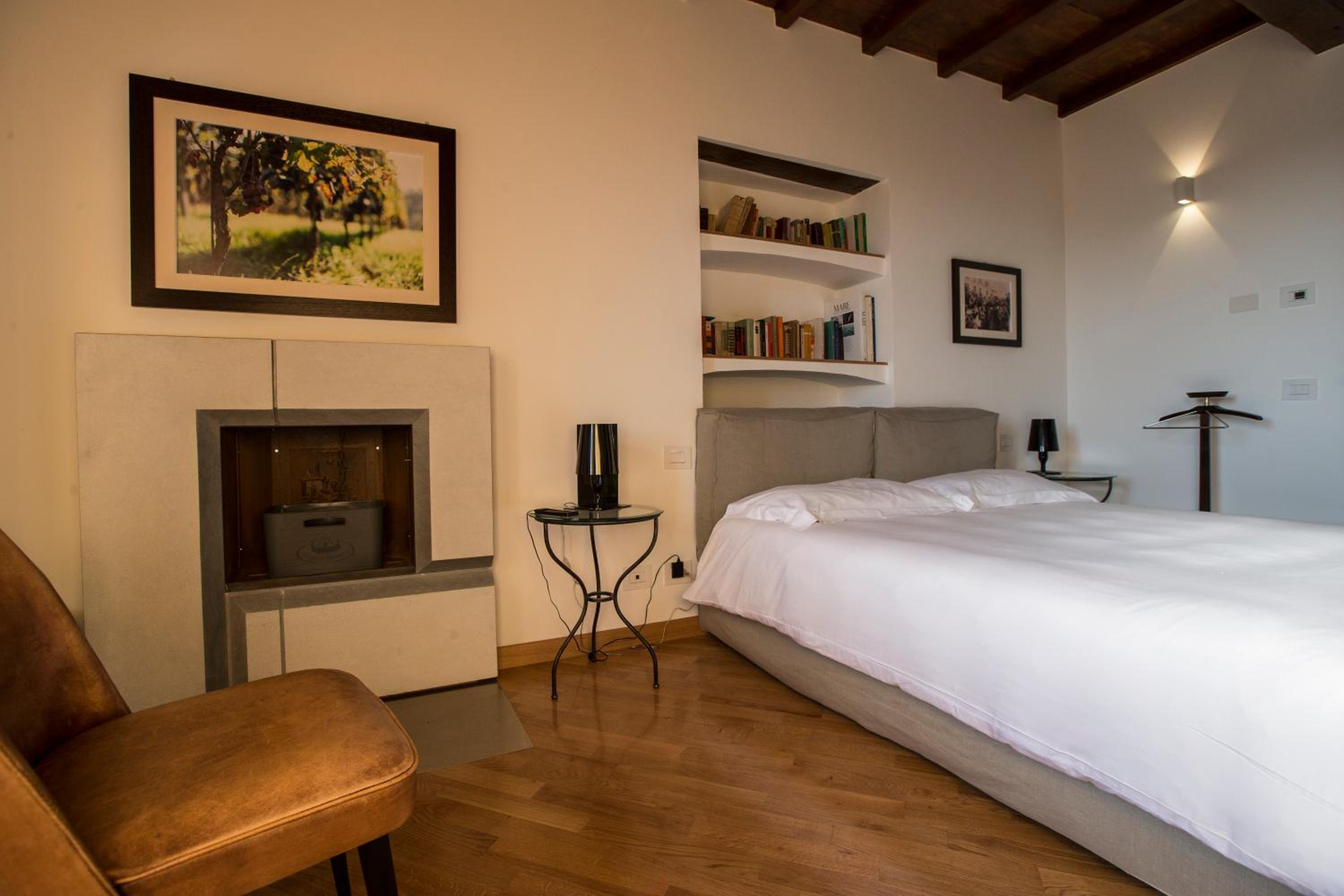 Double Room - Photo 1