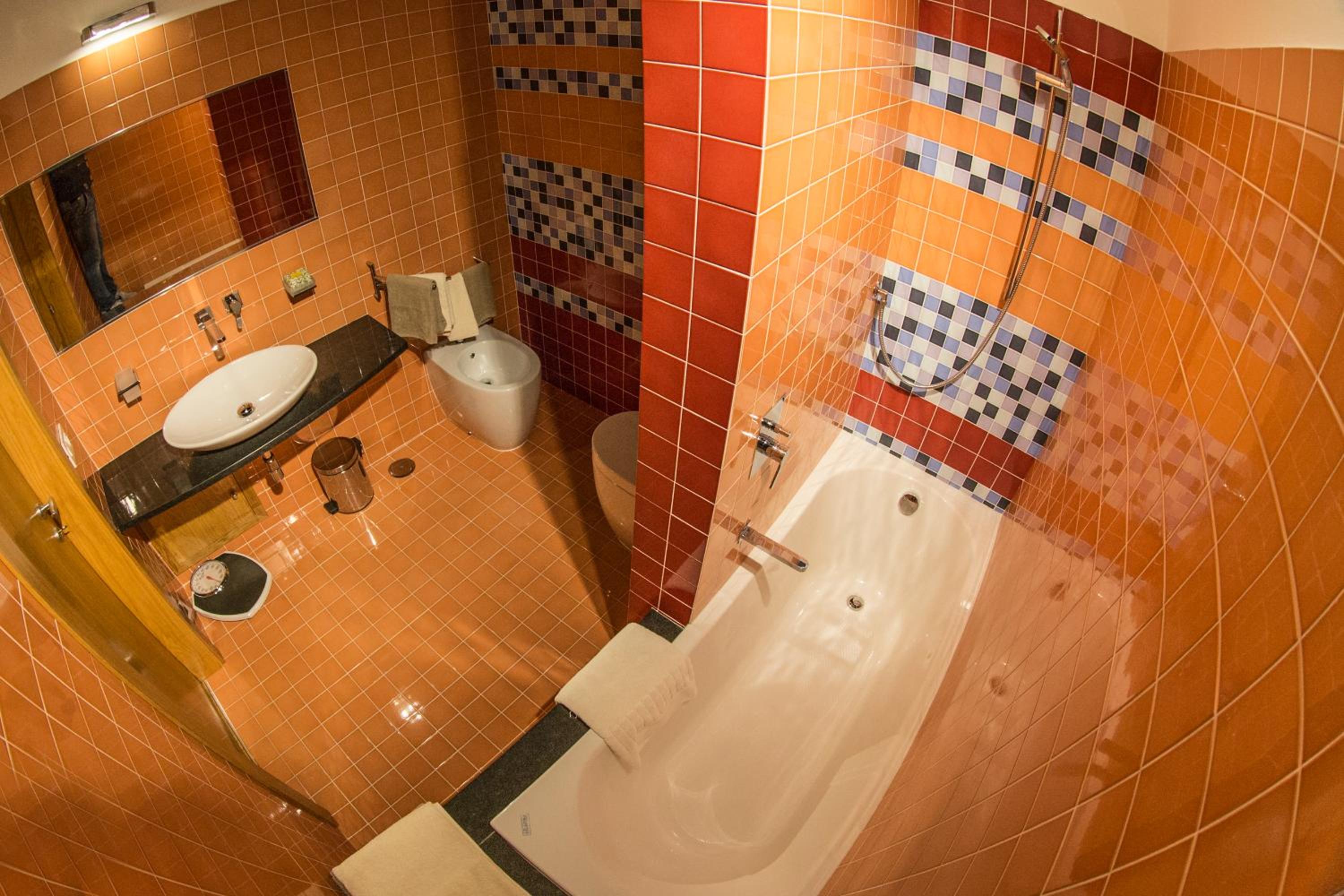 Double Room - Photo 10