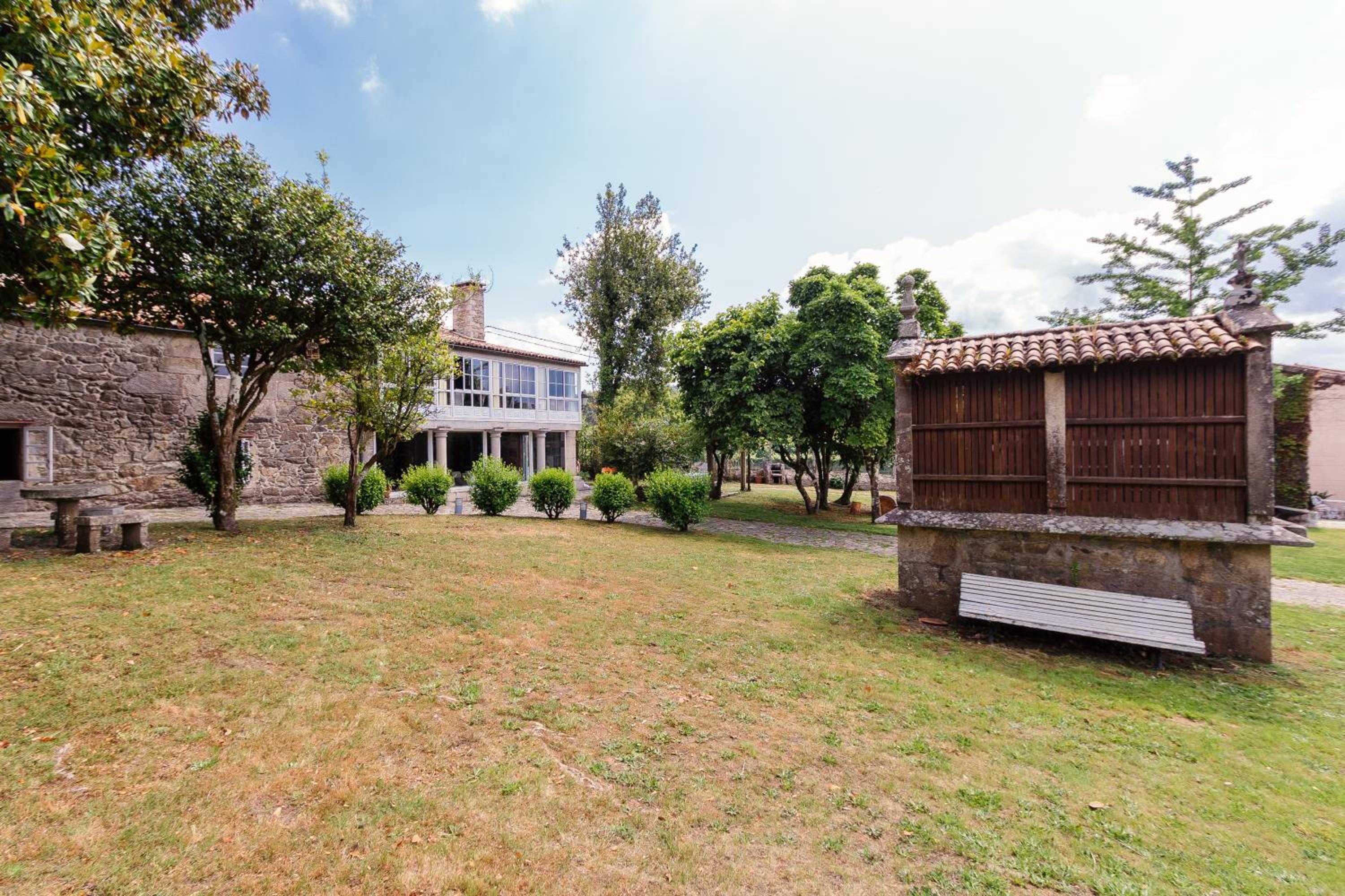 Superior Villa photo 3