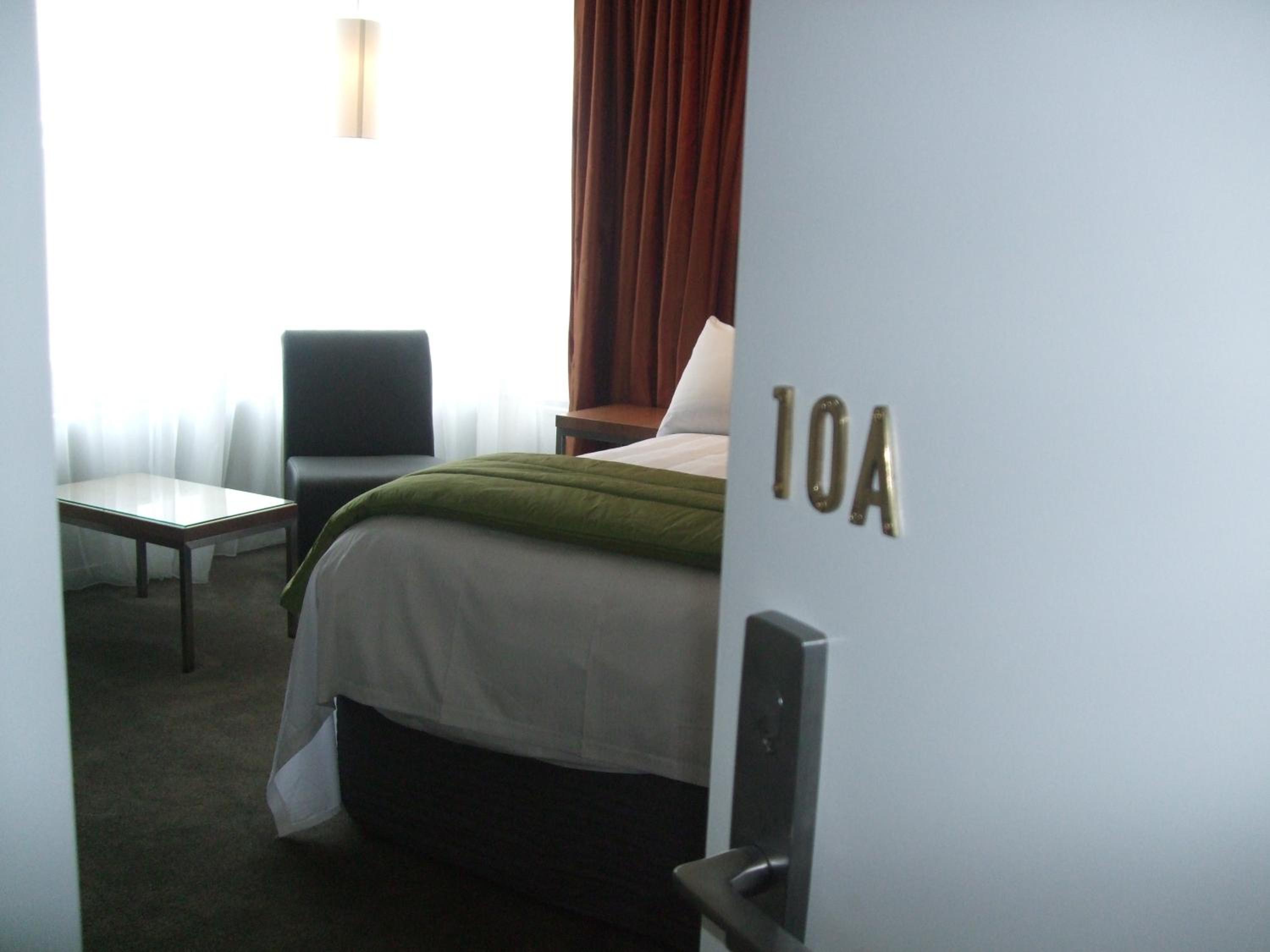 Deluxe Queen Room photo 2