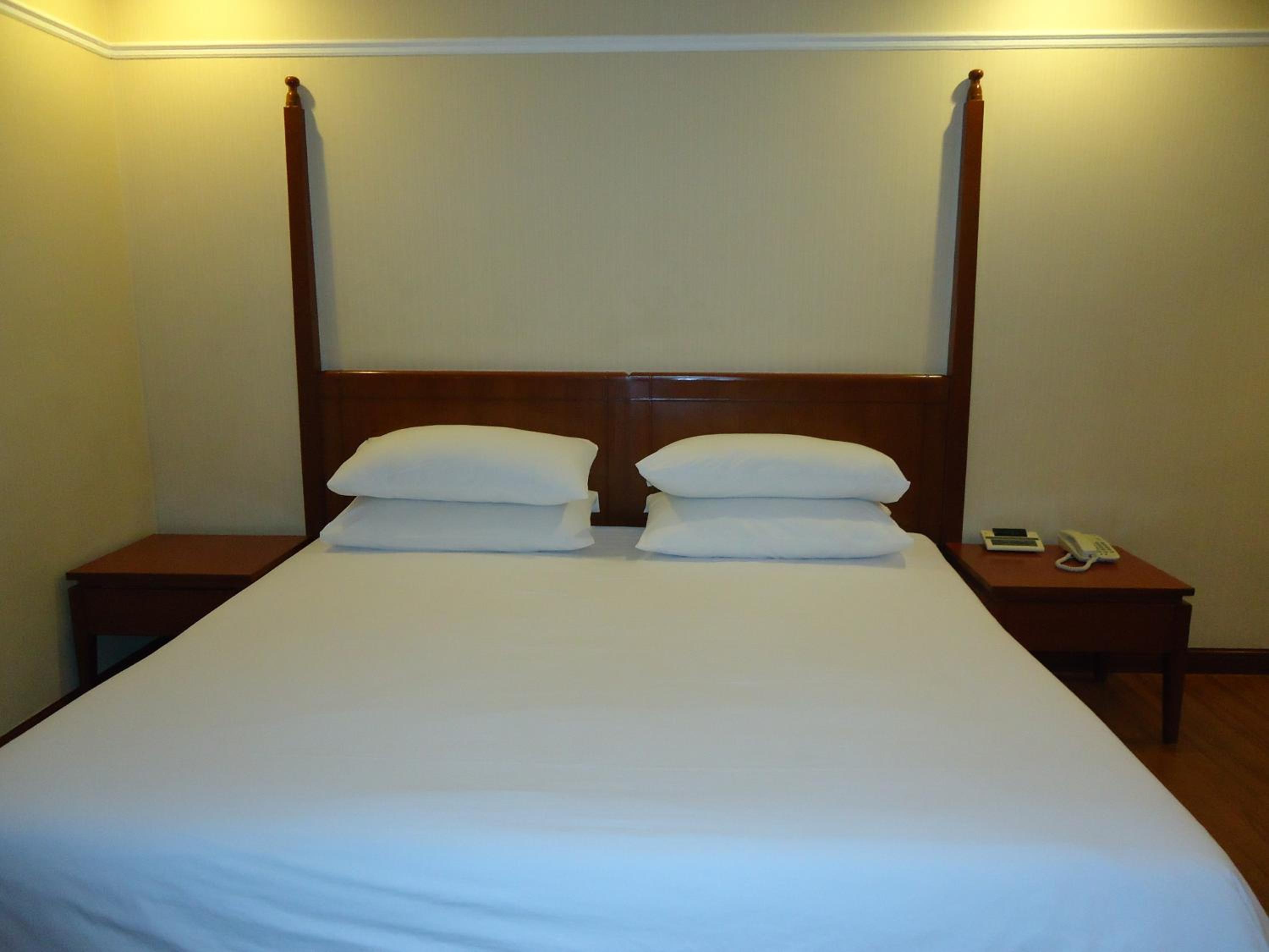 Superior Double or Twin Room photo 3