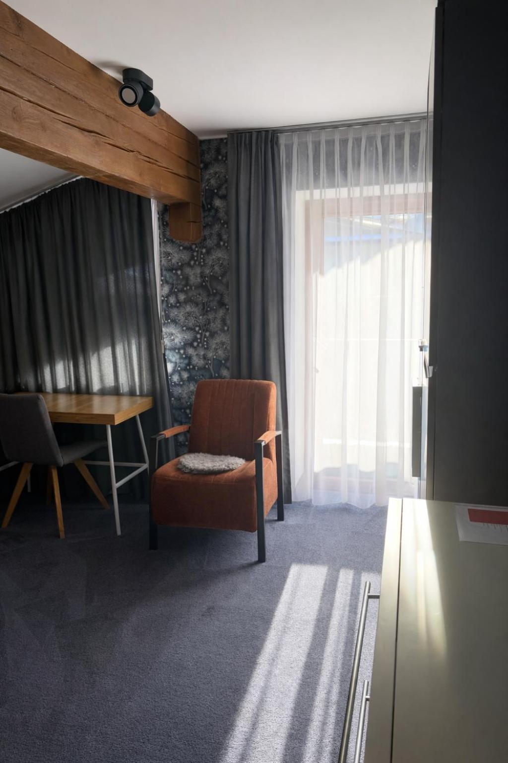 Deluxe Double Room photo 2