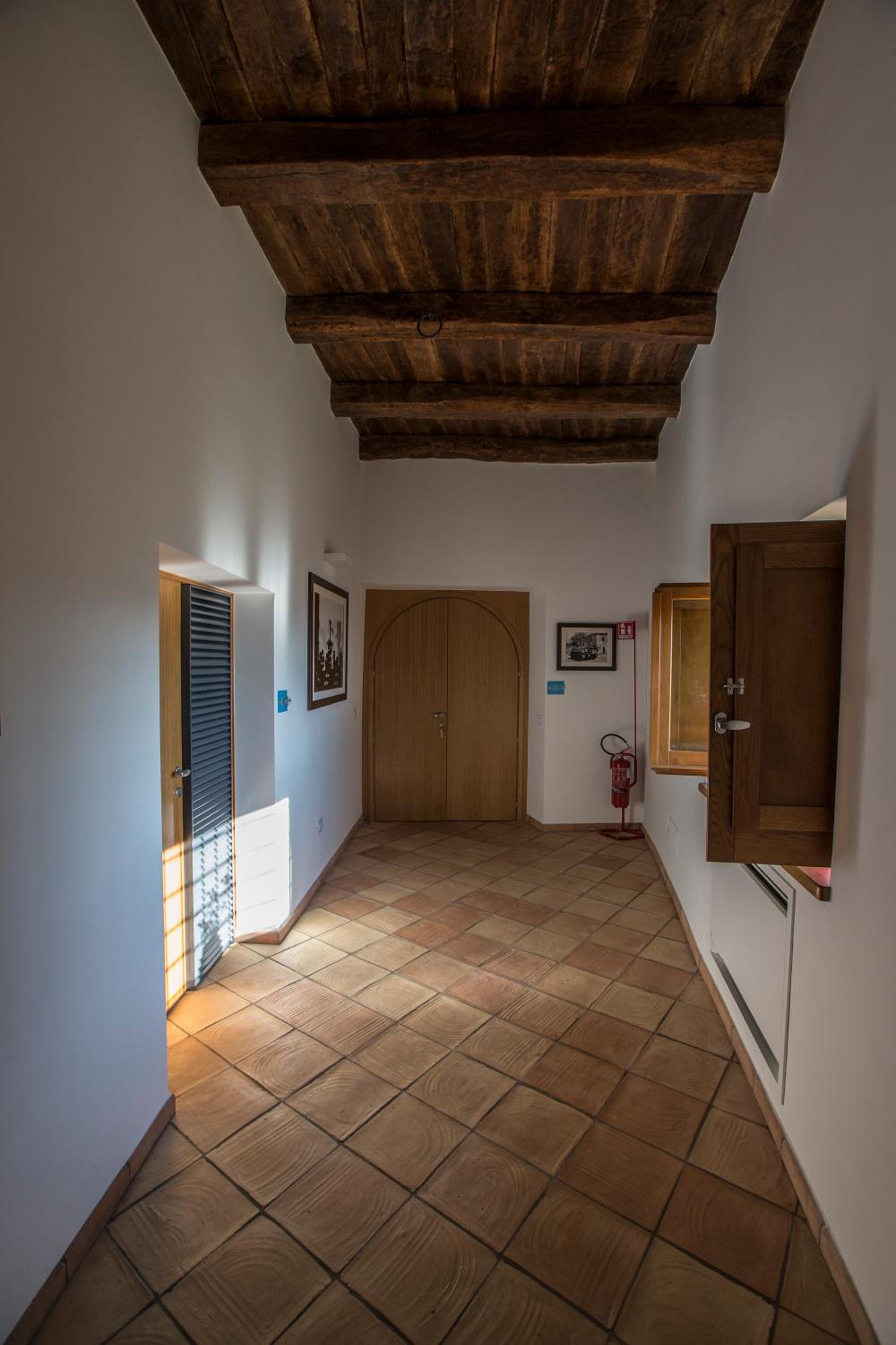 Double Room with Mountain View - Photo 1