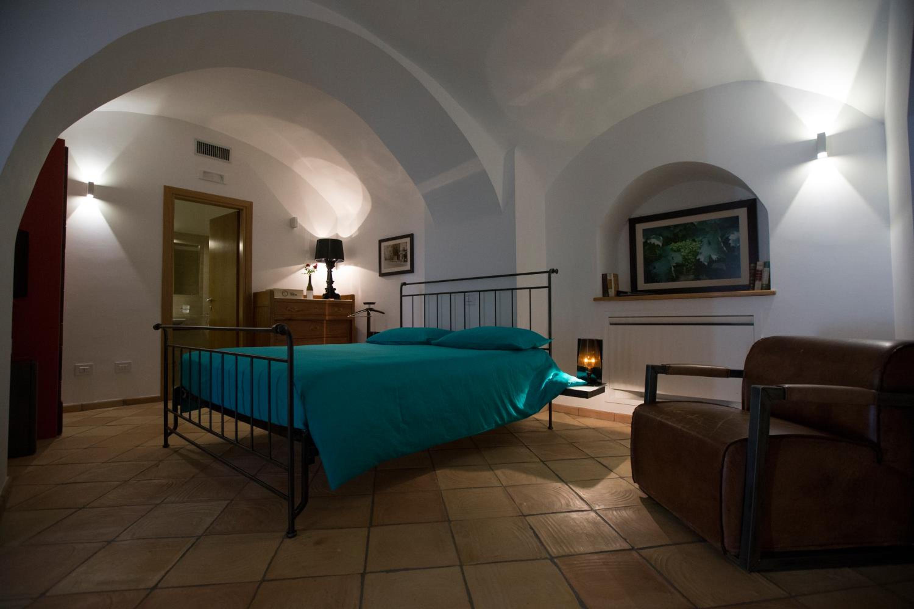 Double Room with Mountain View - Photo 5