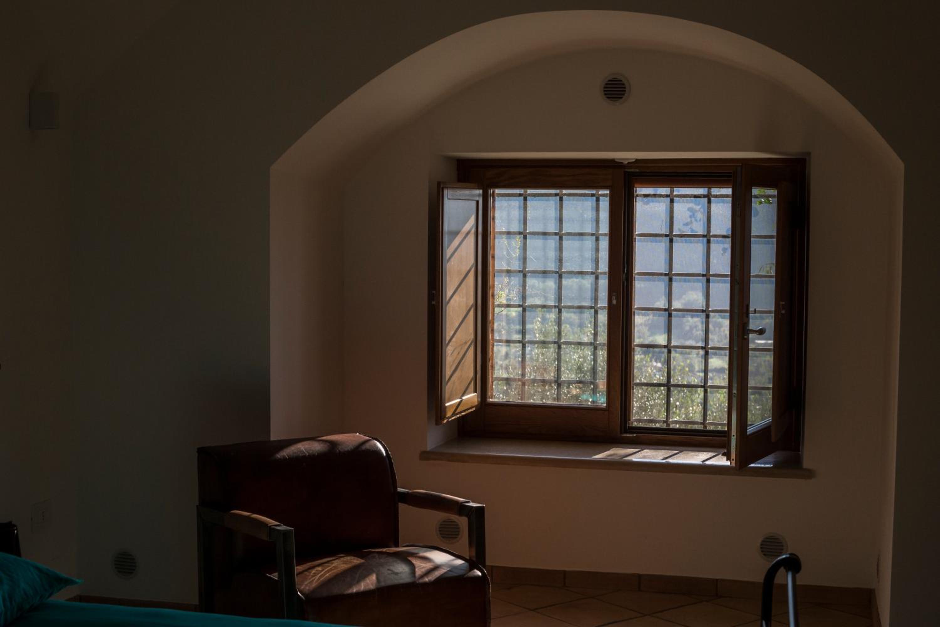 Double Room with Mountain View - Photo 2